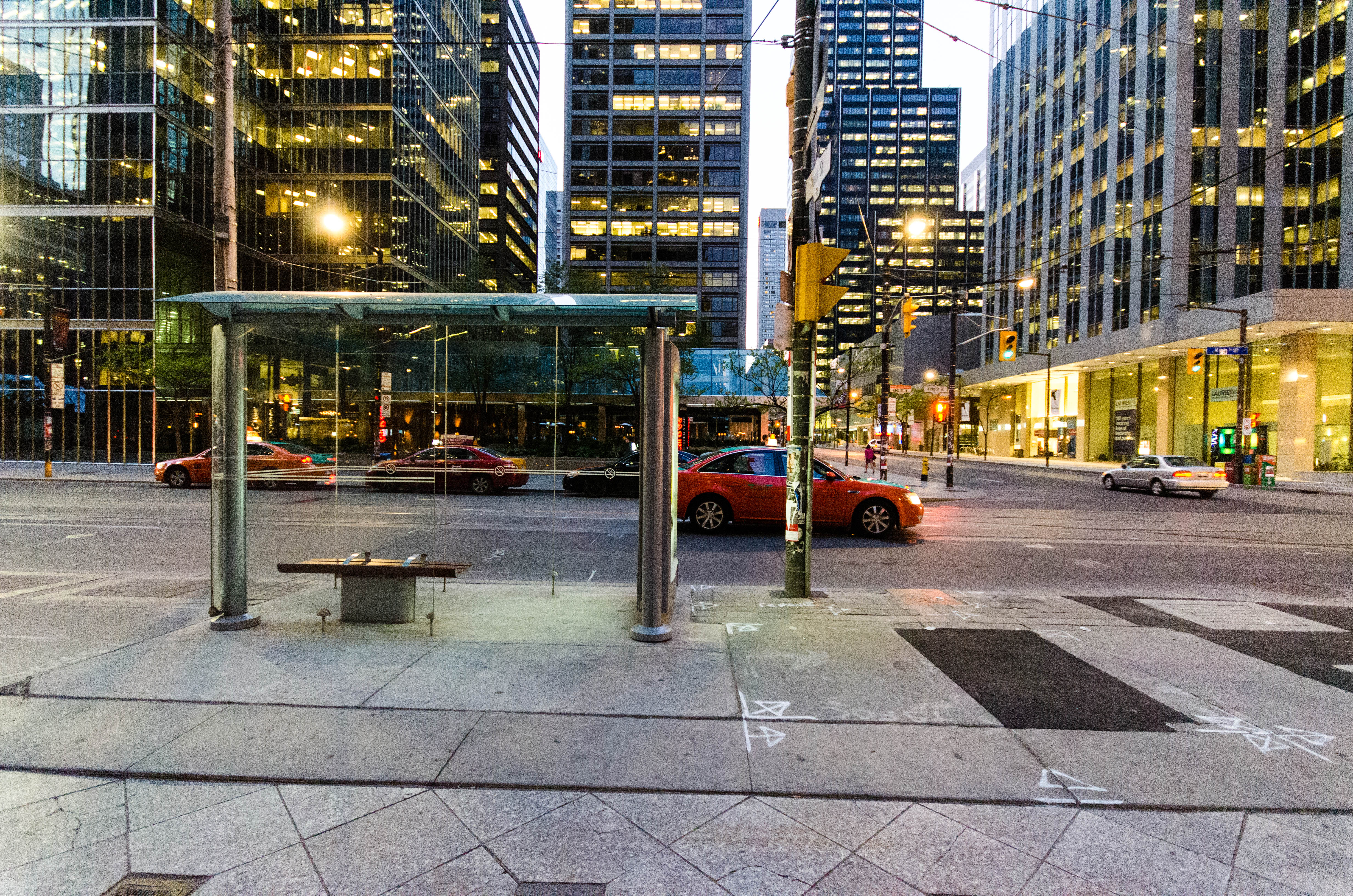 File:Bus Stop Financial District Toronto May 2012.jpg - Wikimedia ...