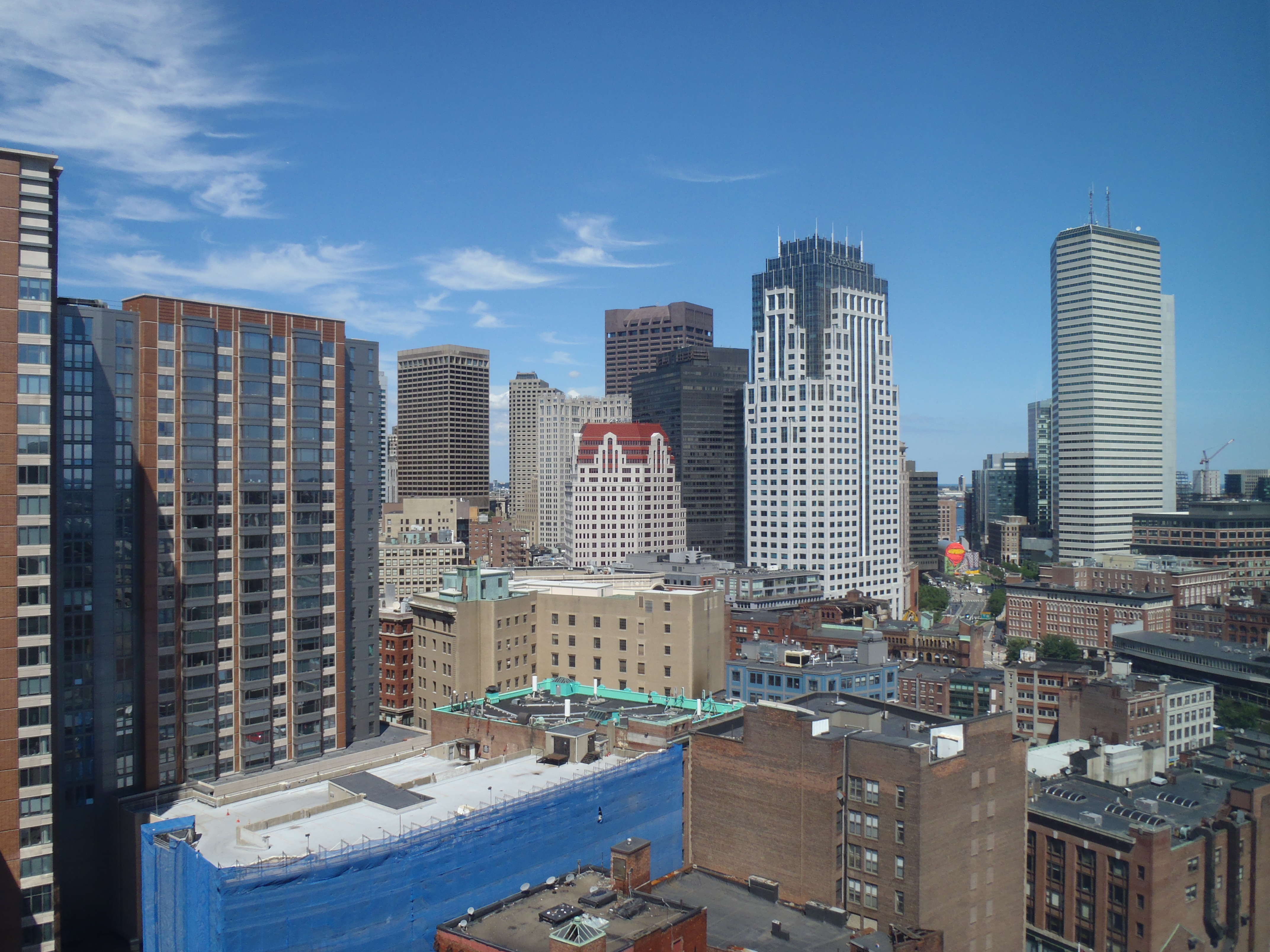 File:View from Tufts Dental. Tufts' location in downtown Boston ...