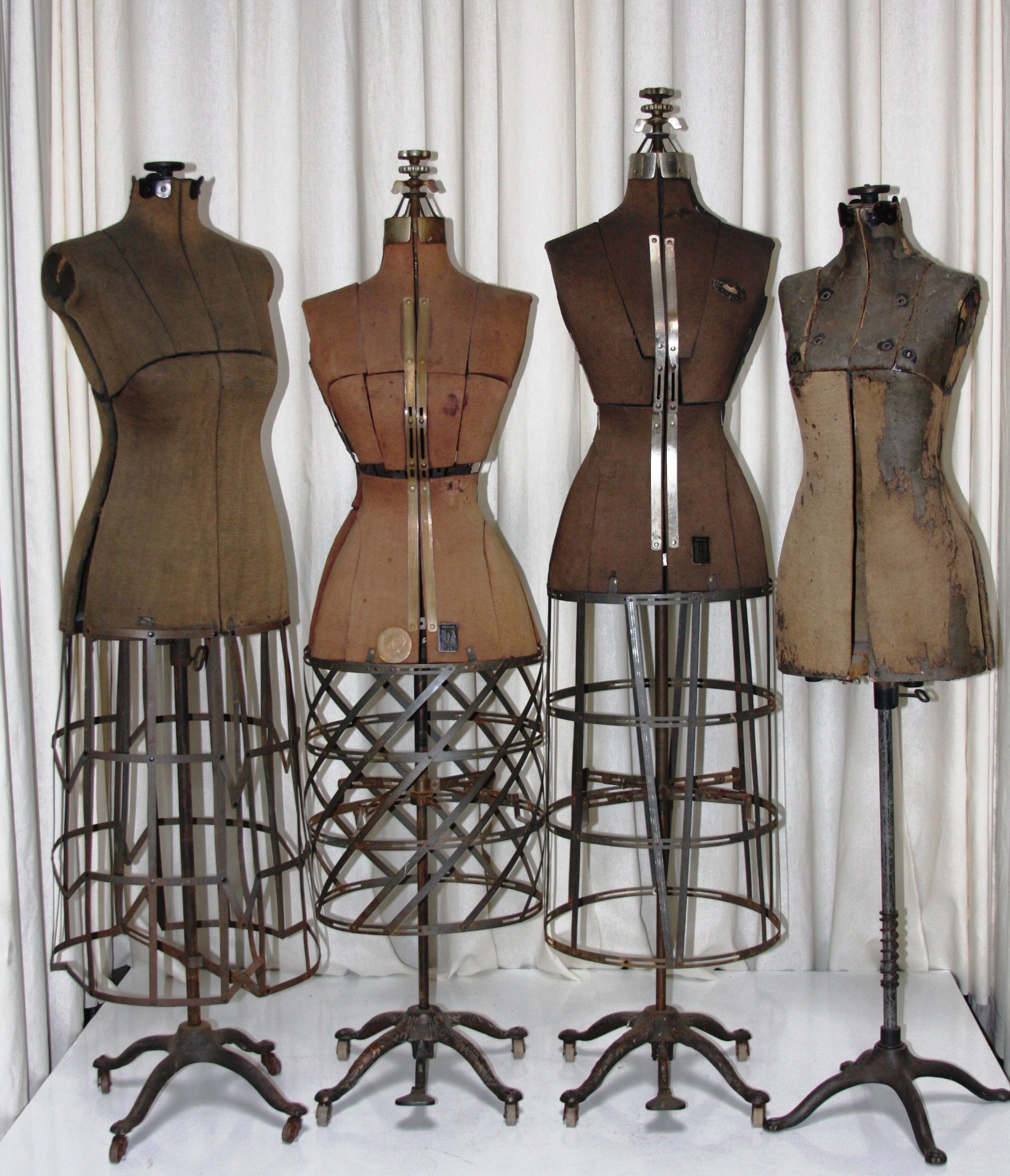 Vintage Style Dress Forms I want one of these for my bedroom And a ...