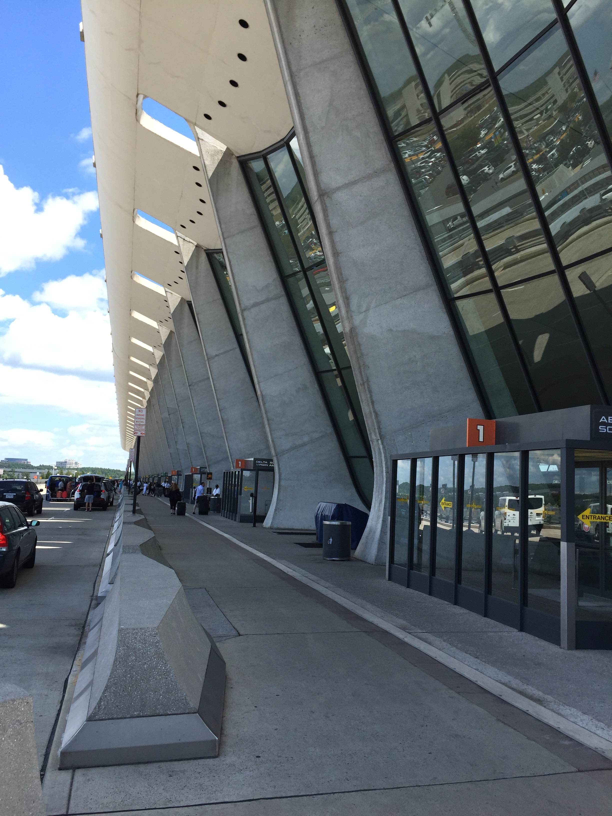 Is Washington Dulles America's Best Worst Airport? — people[PLACES ...