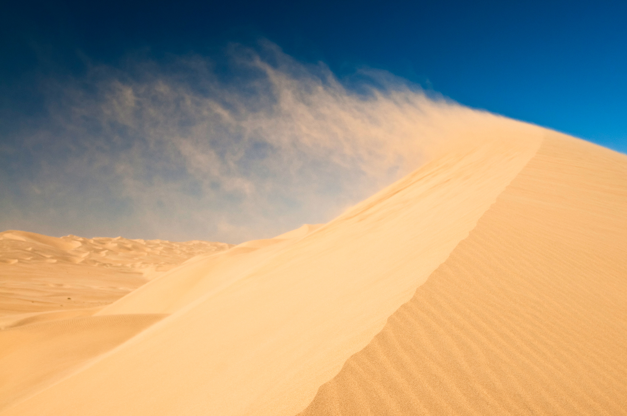 Пустыня песок ветер