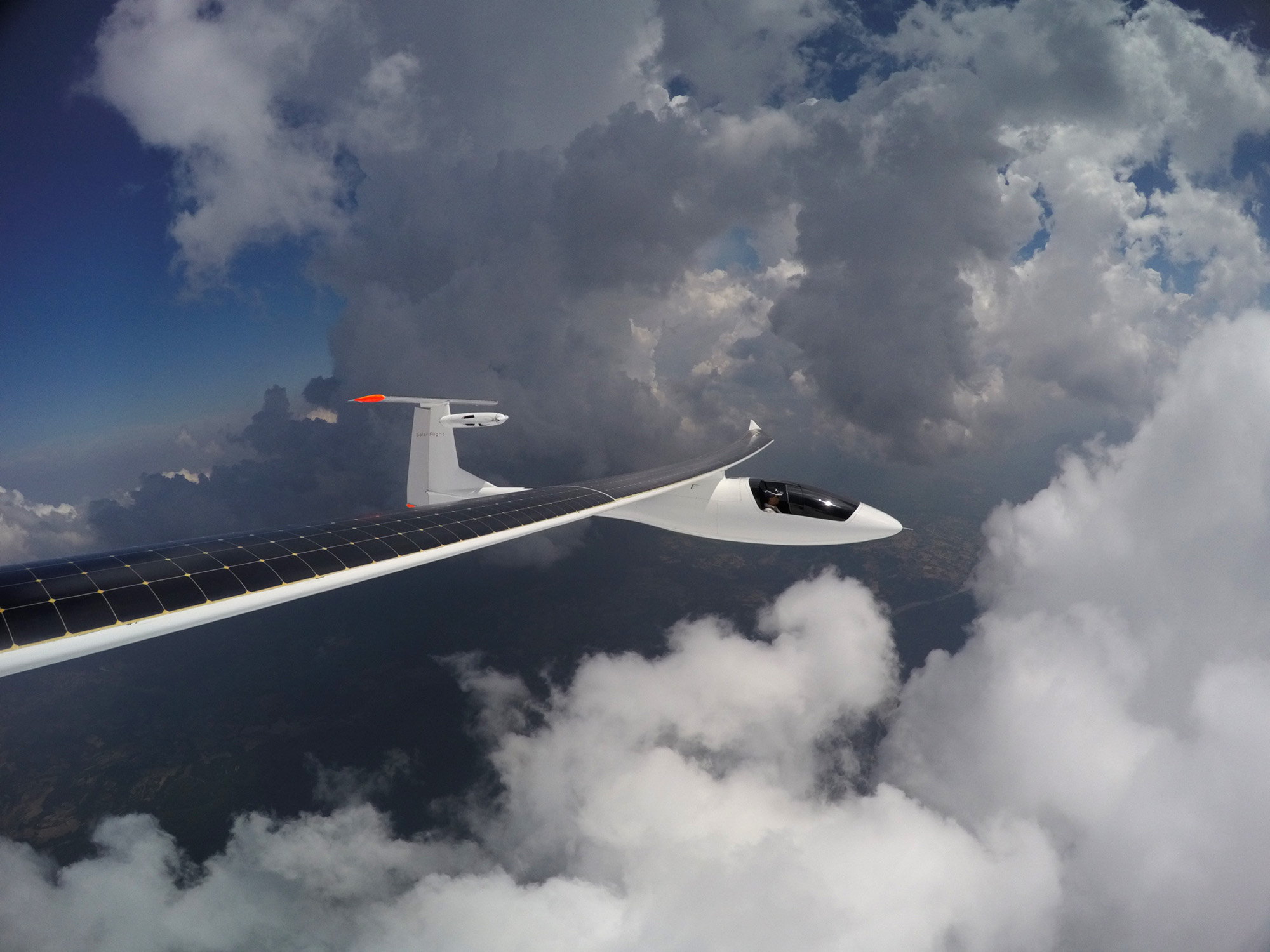 Sunseeker Duo | Gallery | Solar powered airplane - Solar Flight