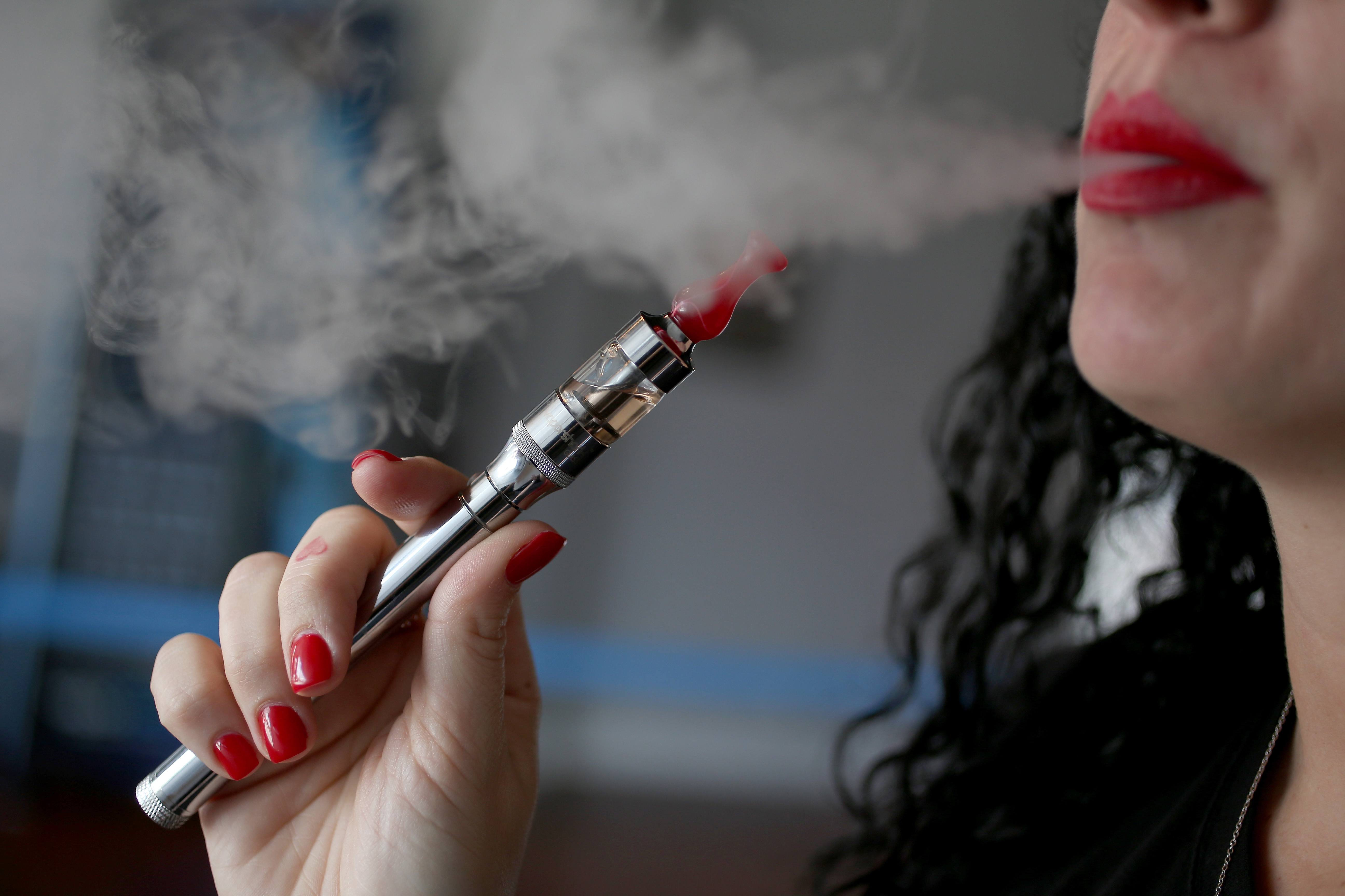 E-Cigarettes May Yellow Teeth Just as Much as Real Cigarettes: Study ...