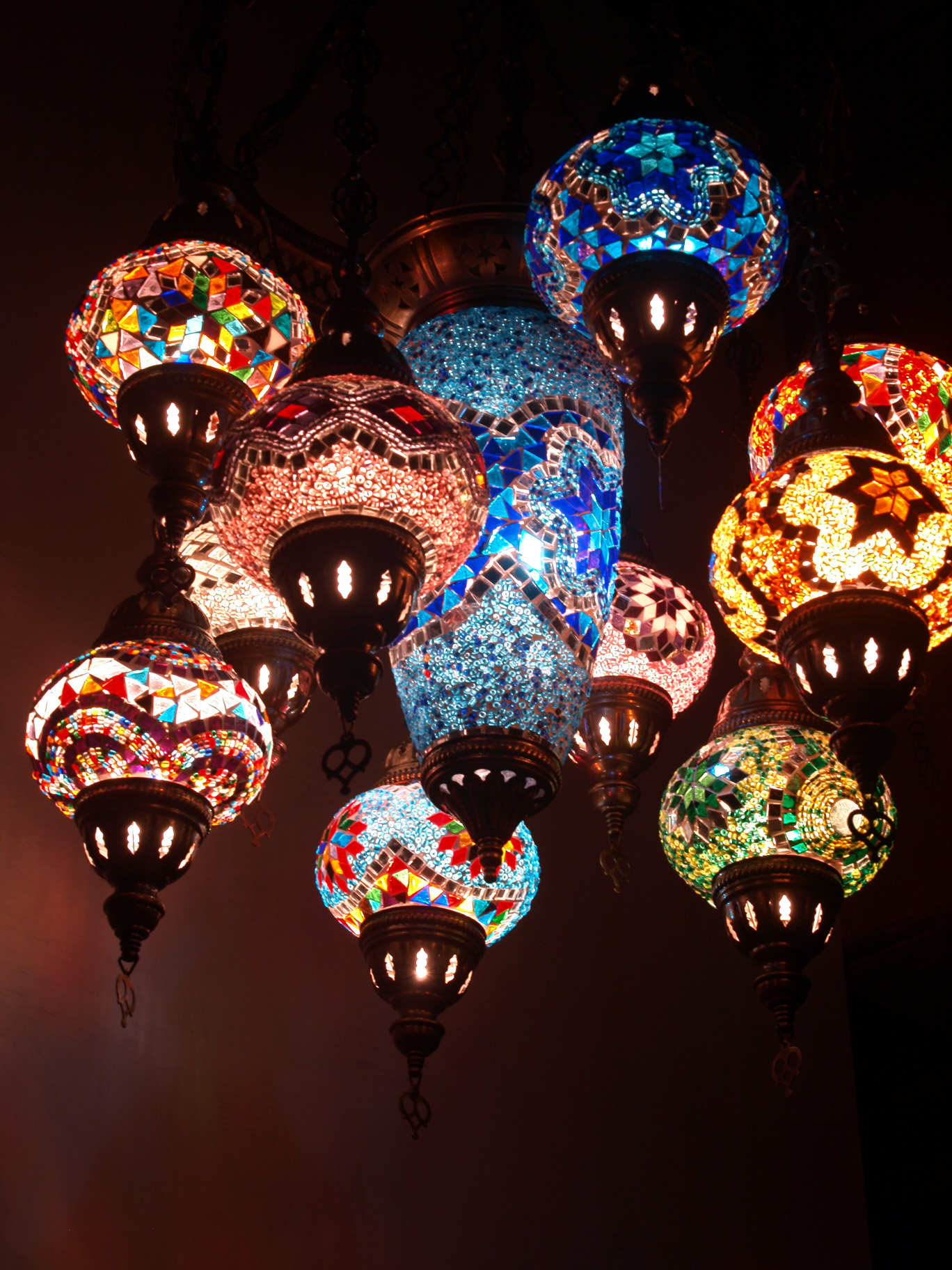 Middle Eastern Chandeliers Best Lamps Images On Islamic Chandelier ...