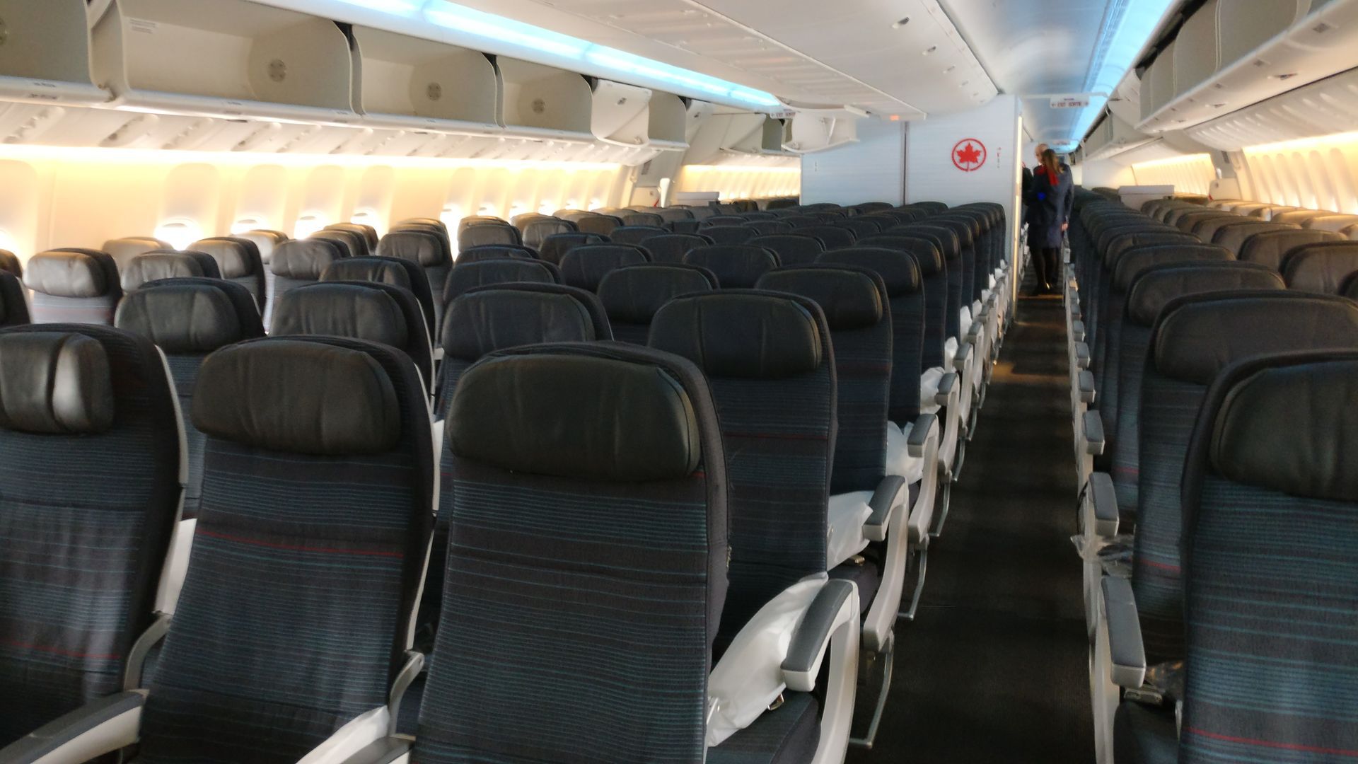 Airline Review: Air Canada long haul Economy Class | travelux