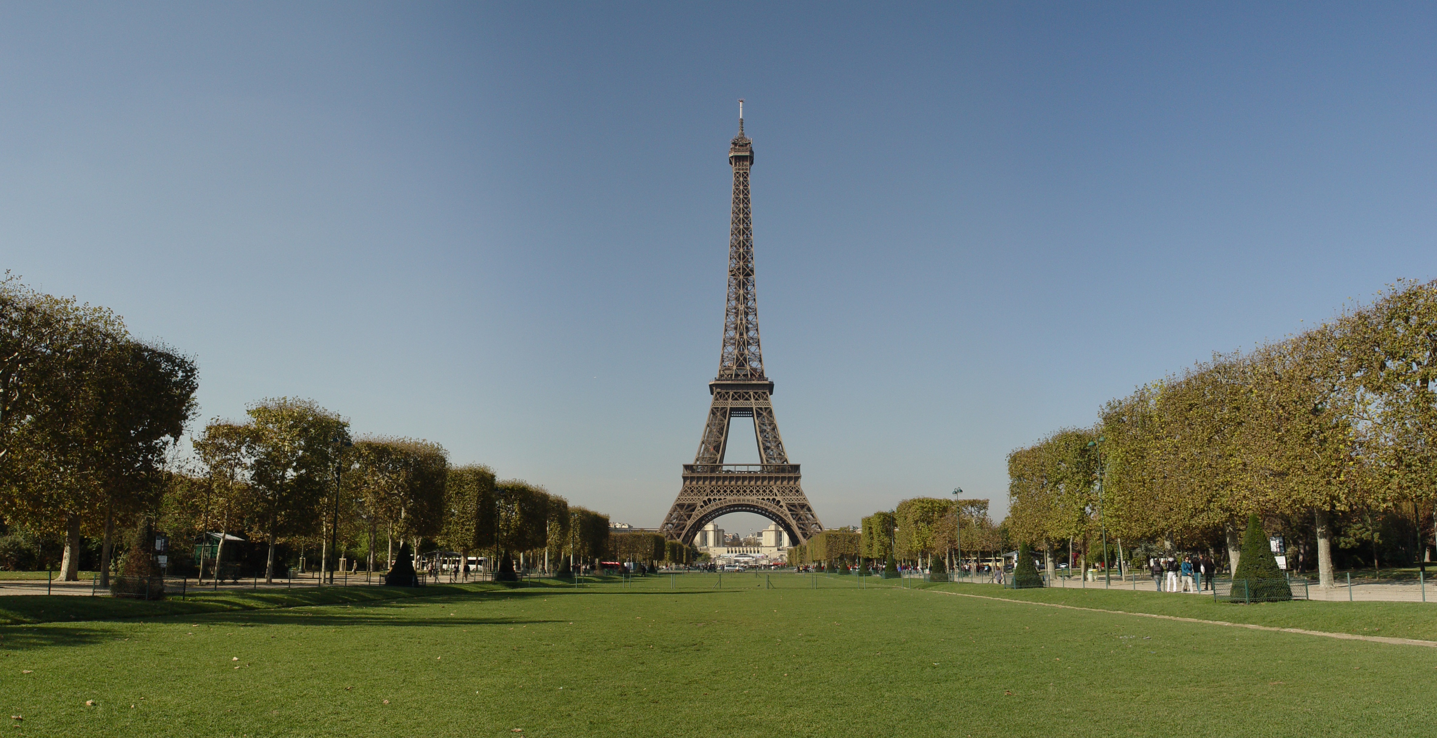Eiffel Tower – Paris (France) | World for Travel