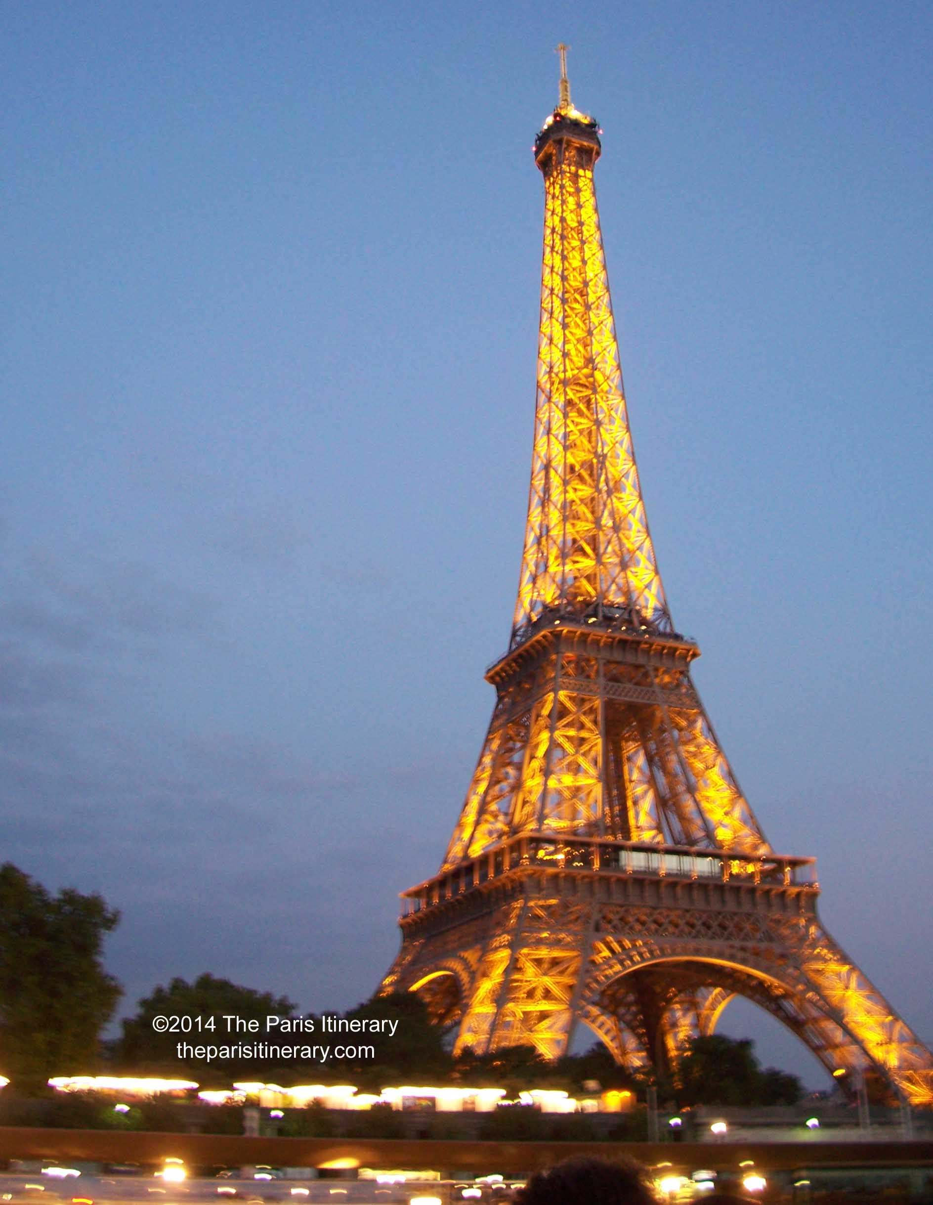 Exploring the Eiffel Tower: Breaking down the 4 levels - The Paris ...