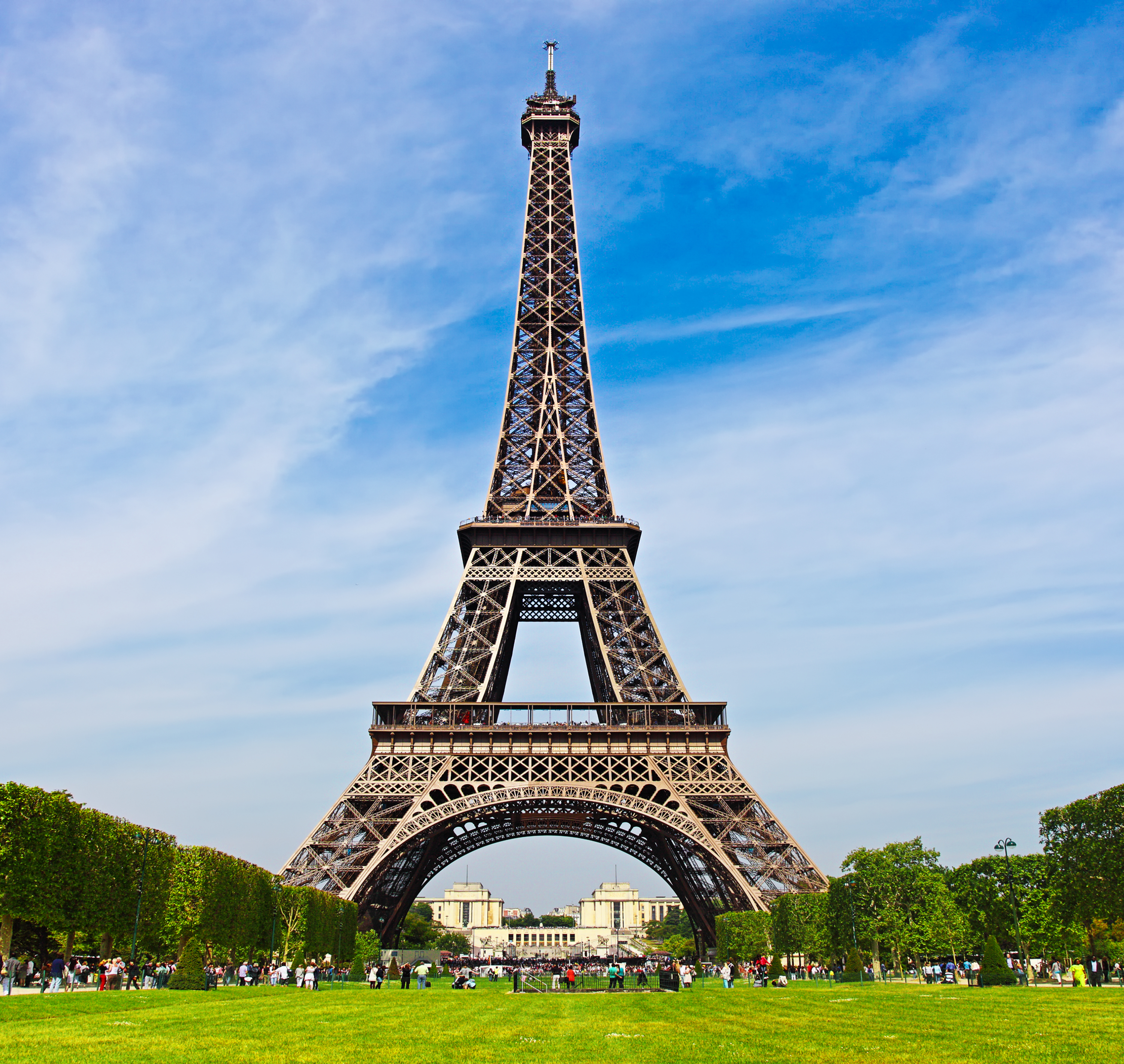 Browse Eiffel Tower, Paris Photos and Image Gallery | HolidayIQ