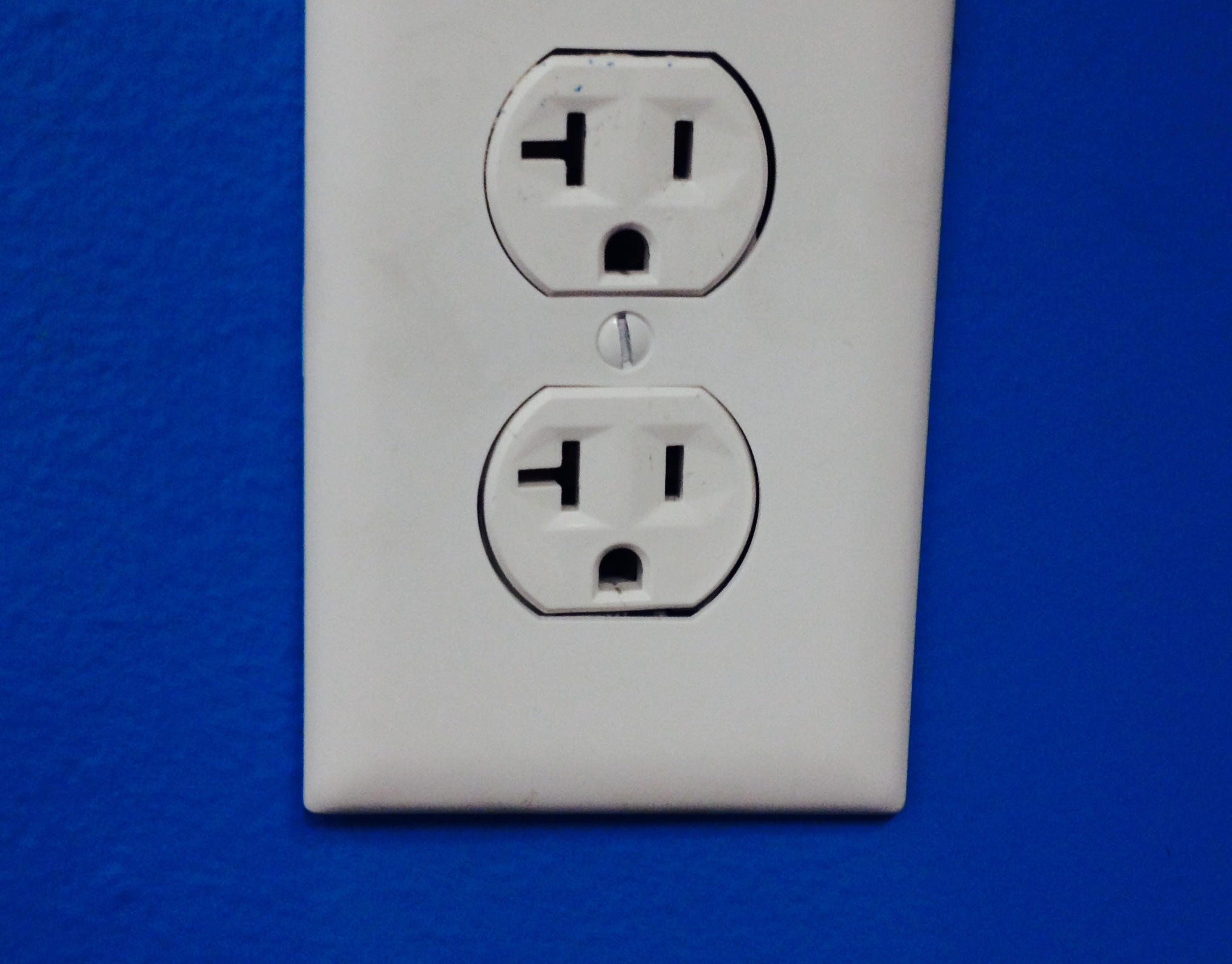 Electrical Outlet Safety | Dallas Electrician | Mister Sparky