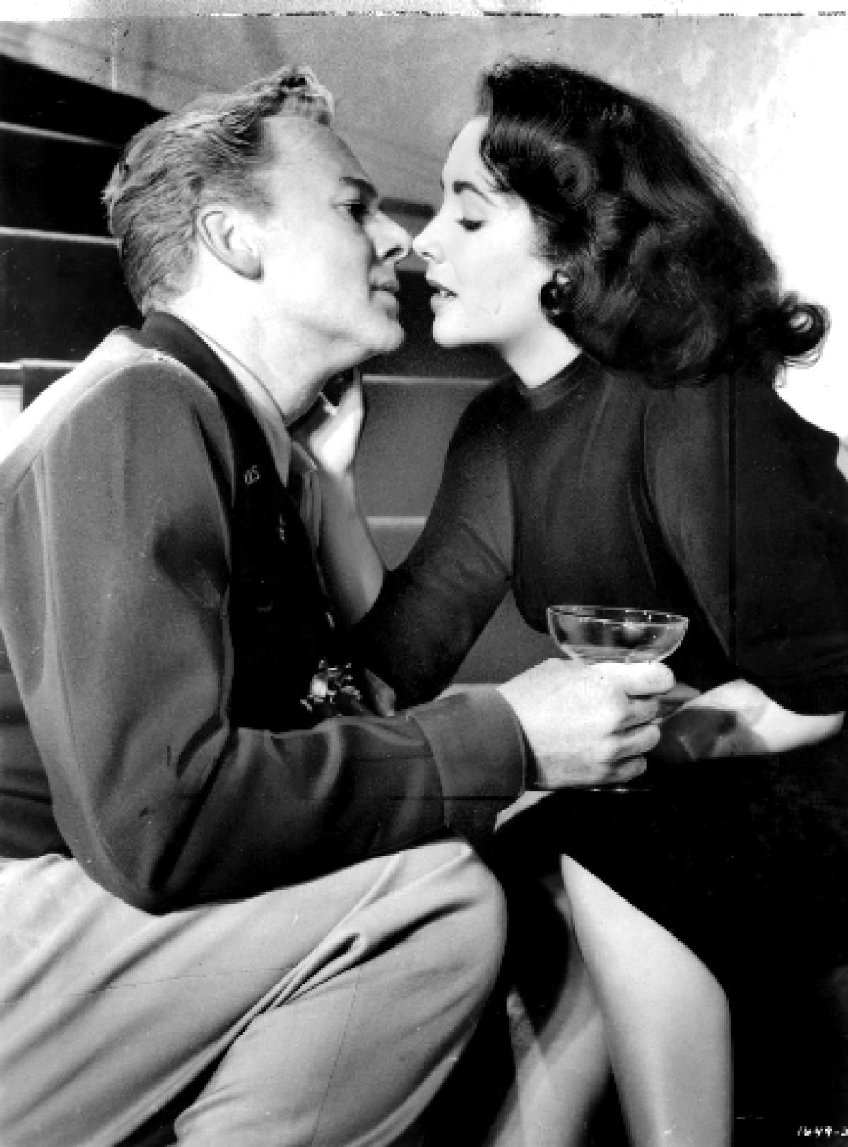 Van Johnson and Elizabeth Taylor - Last Time I Saw Paris (1954 ...