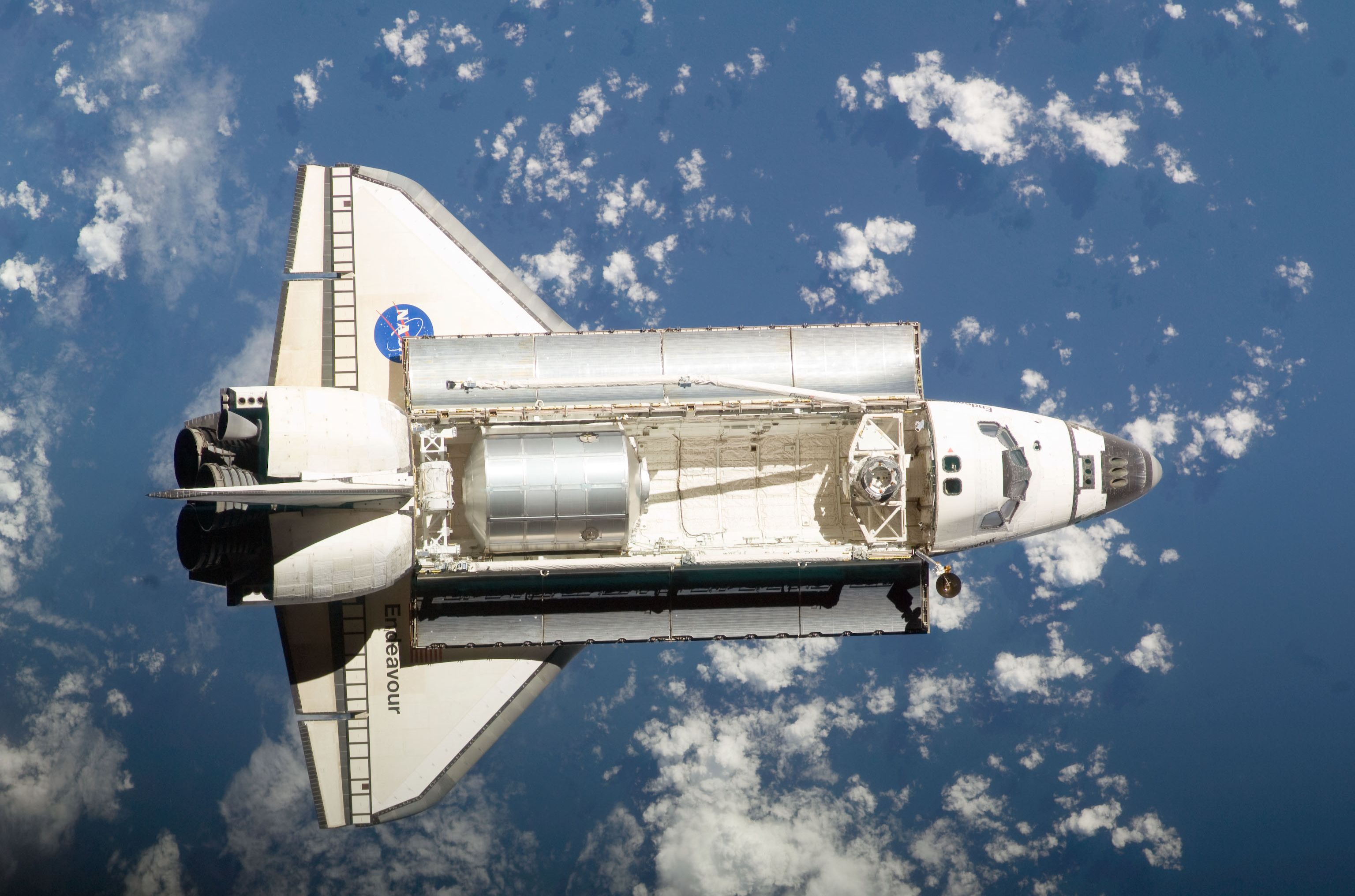 Space-Shuttle-Endeavour-16.jpg