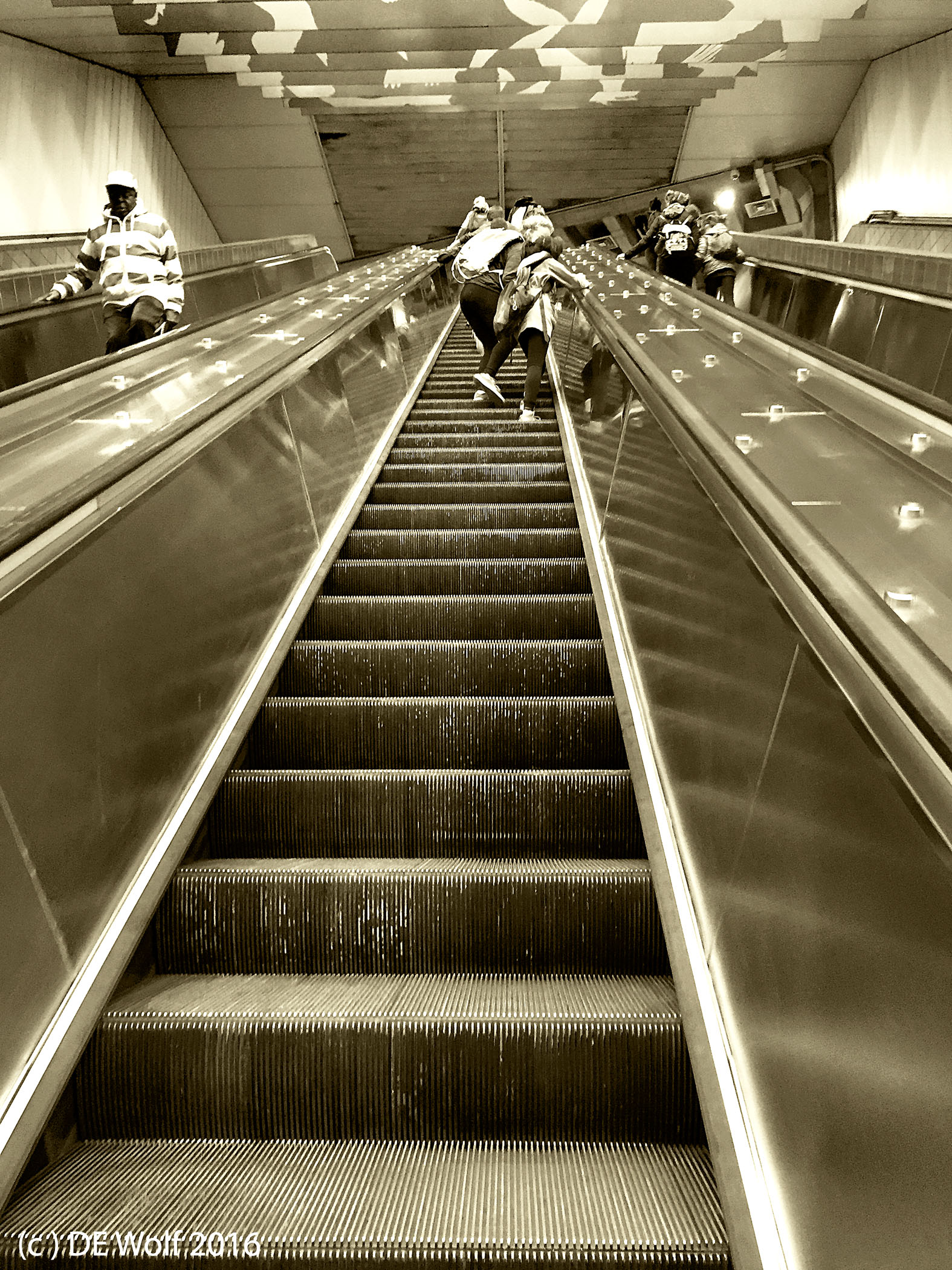 The up escalator