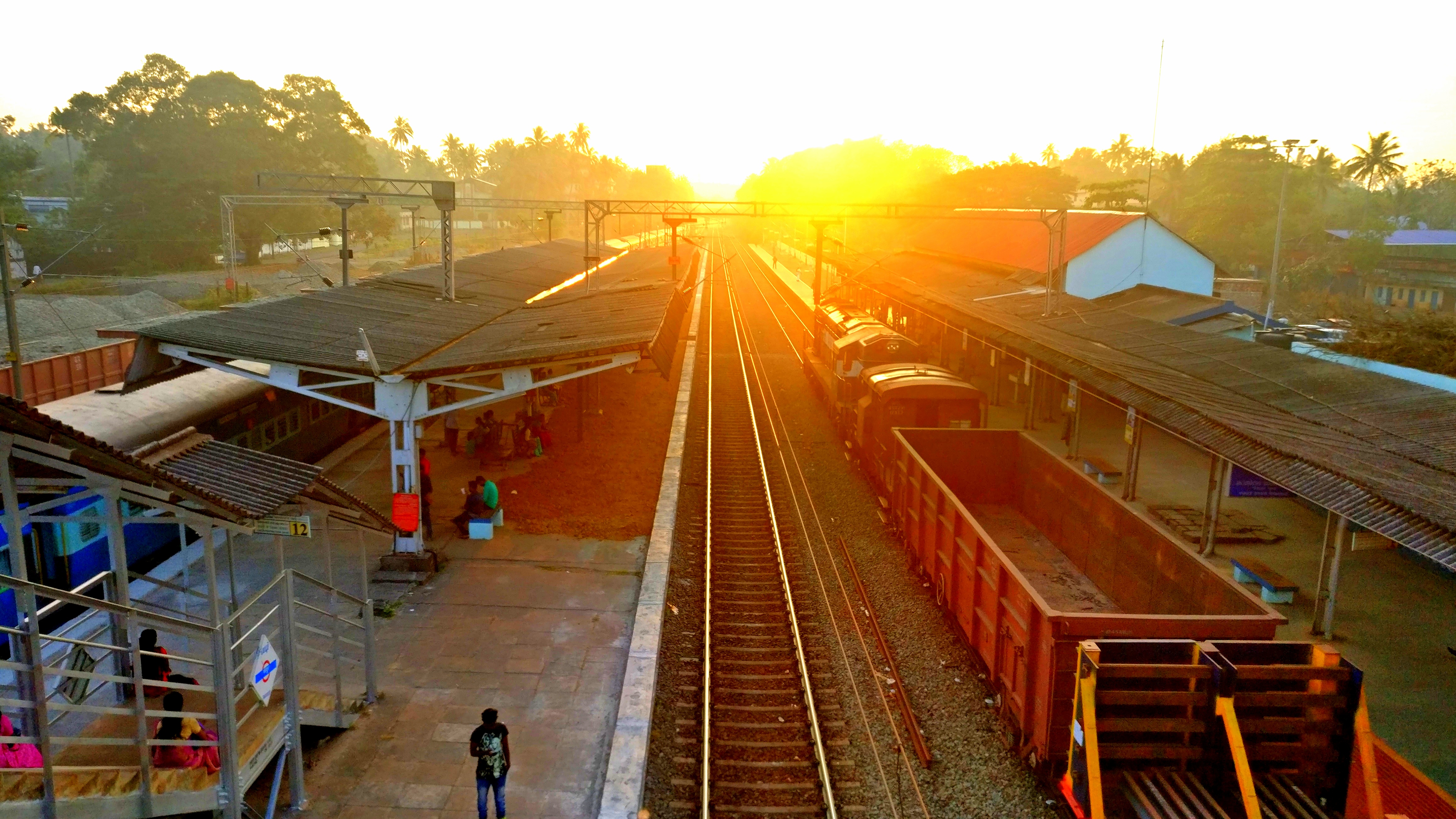 File:Morning view of Paravur railway station, Dec 2017.jpg ...