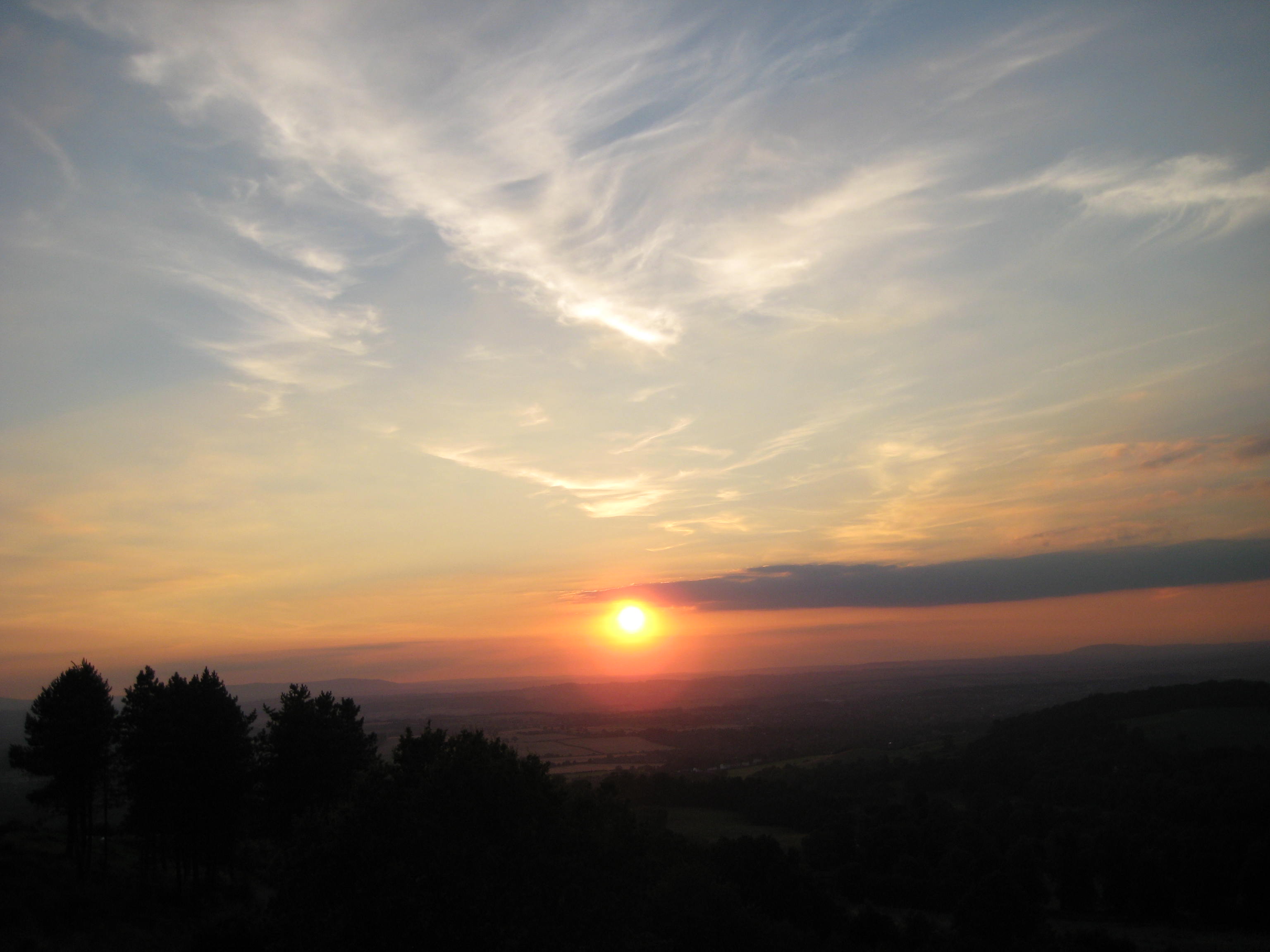 The evening sun at Clent | creativecloudfix
