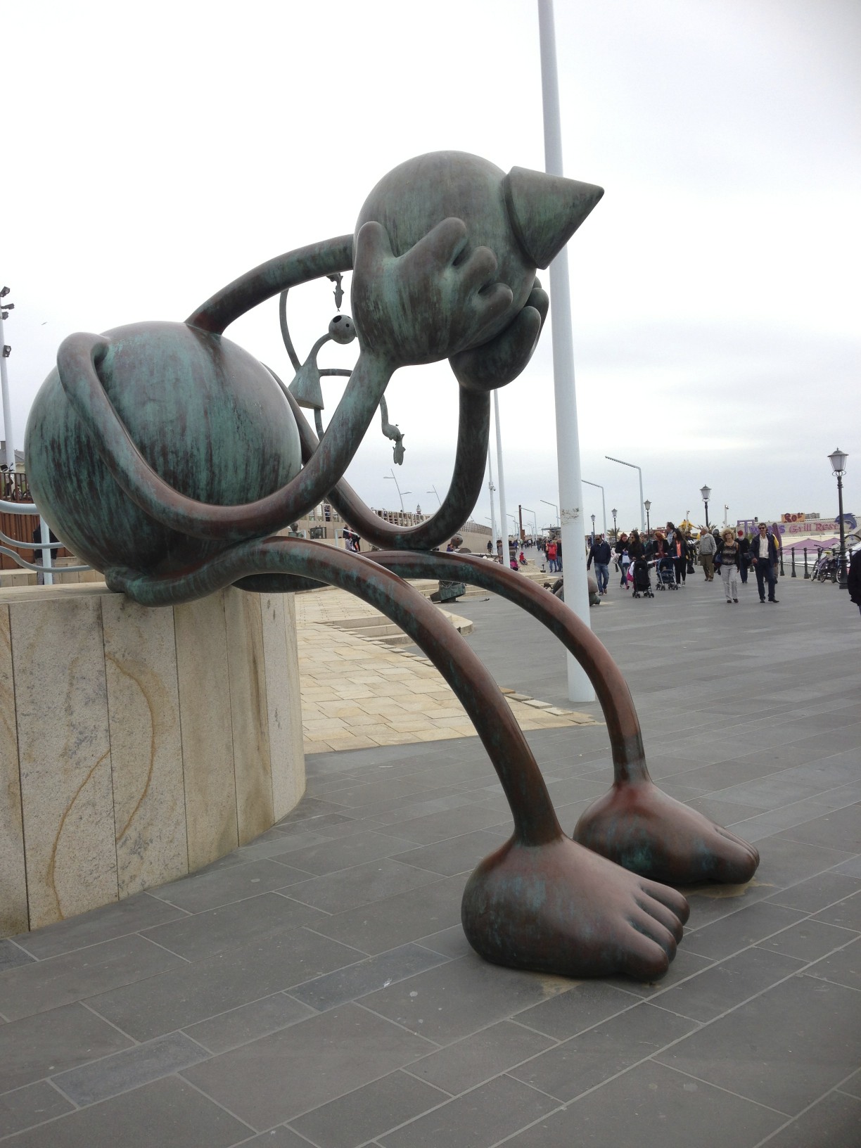Sculptures and Sea Creatures in Scheveningen, The Hague - Traveling Mom