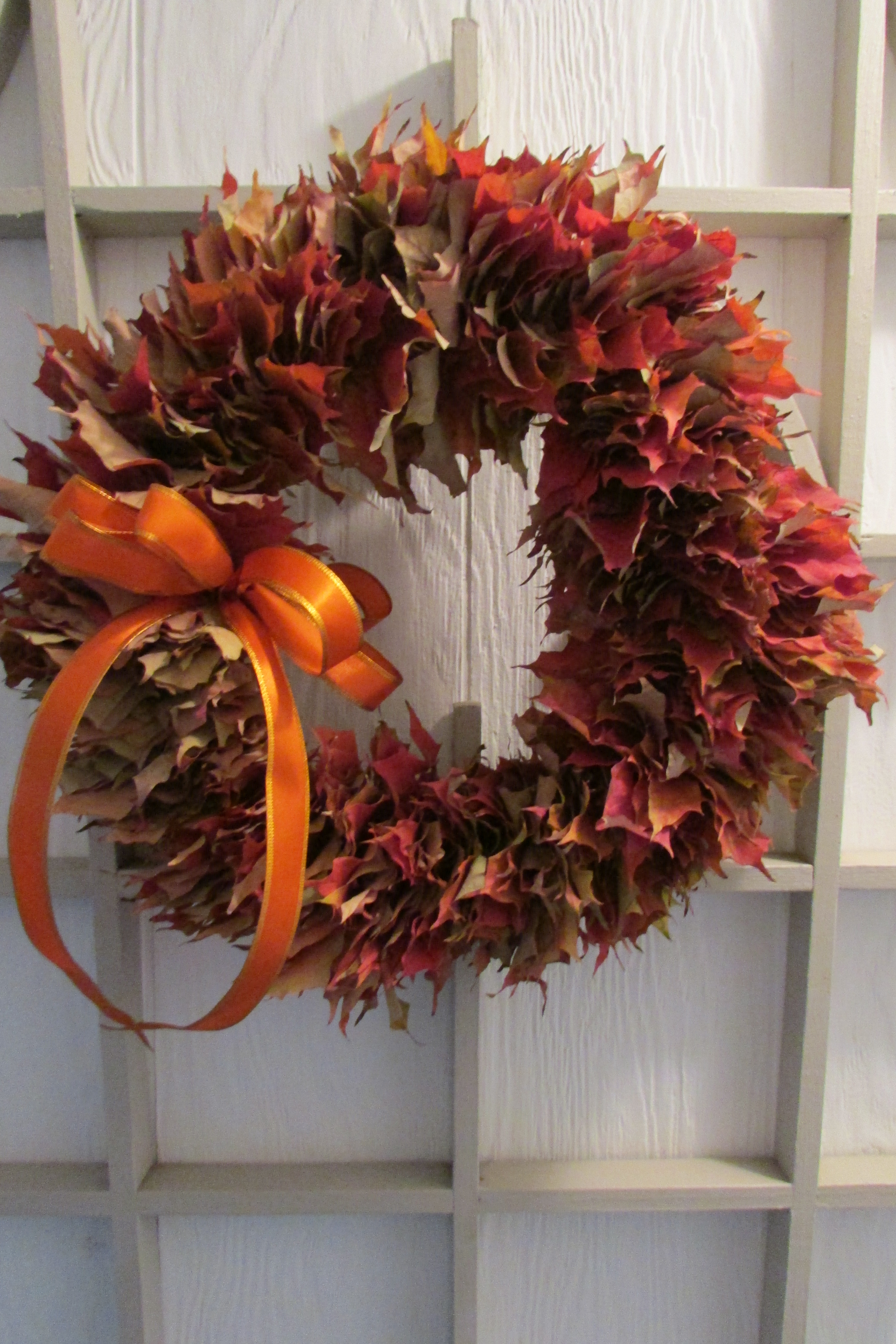 How to make a Leaf Wreath of Fallen Leaves | Fred Gonsowski Garden Home