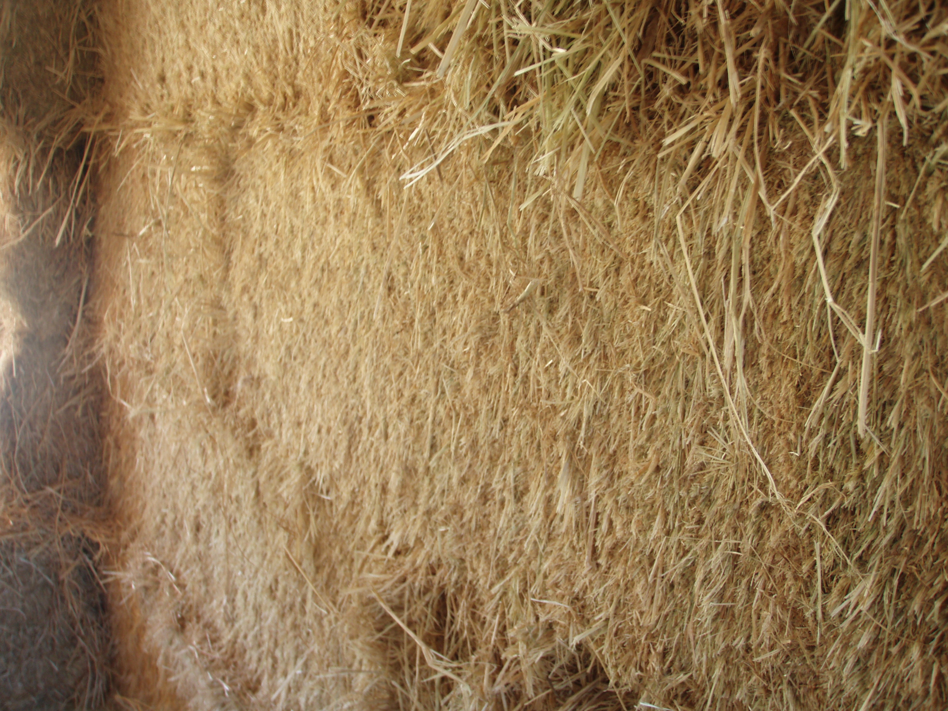 Resizing Straw Bales with a Portable Sawmill