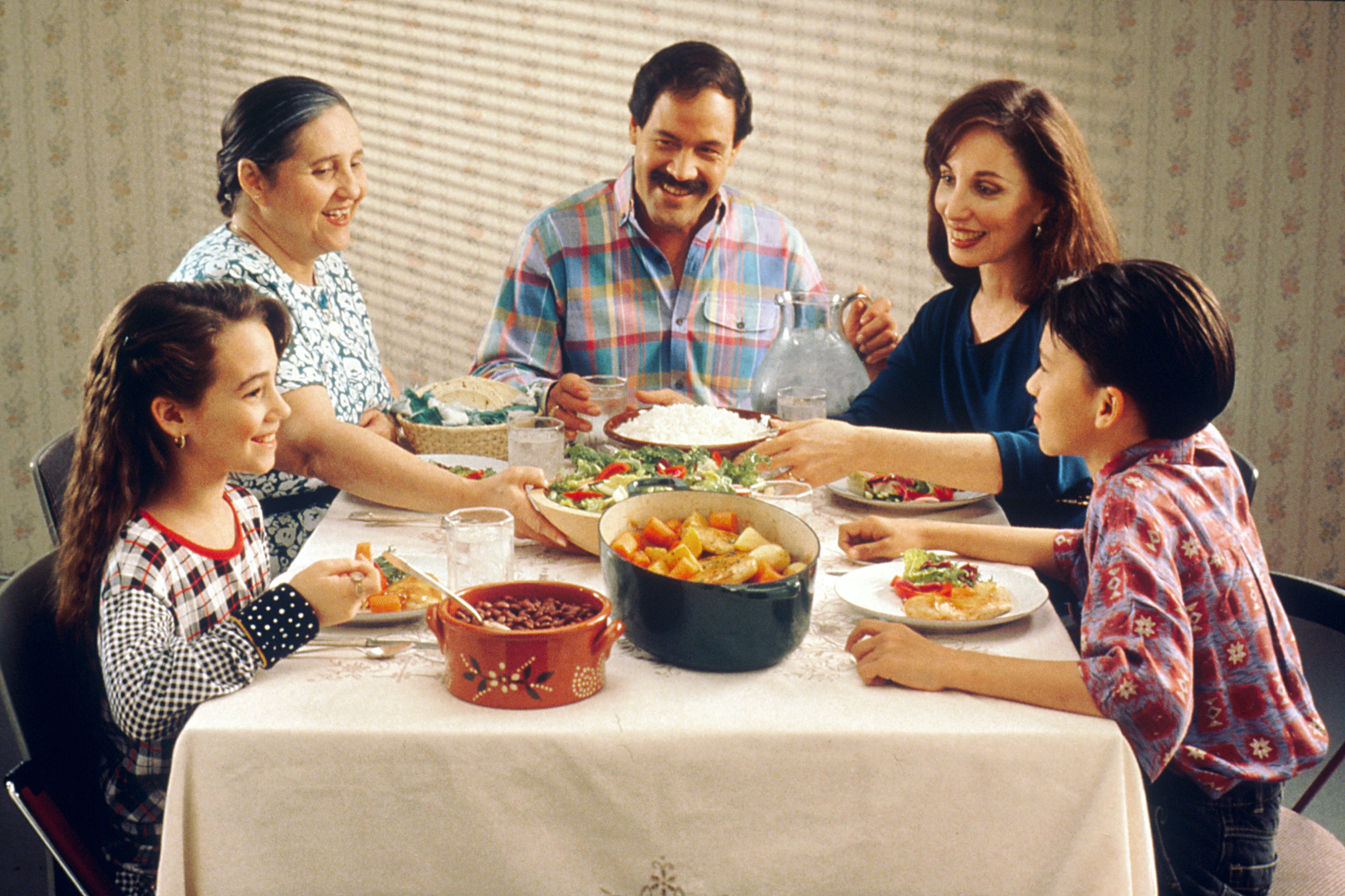 Visiting family over the holidays? Five tips for keeping the peace ...
