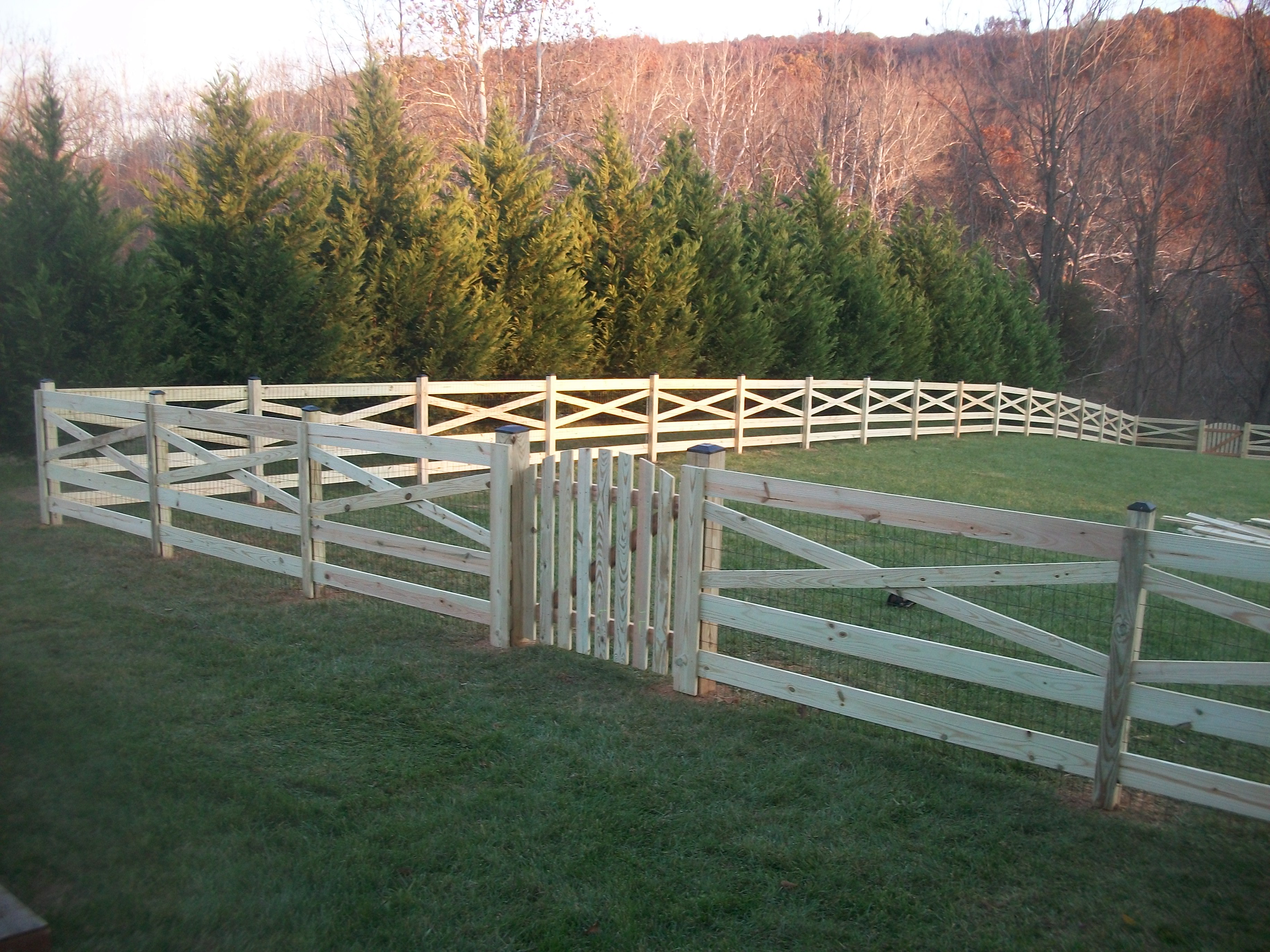 Farm Fencing - Trust the Farm Fence Experts at Tri County