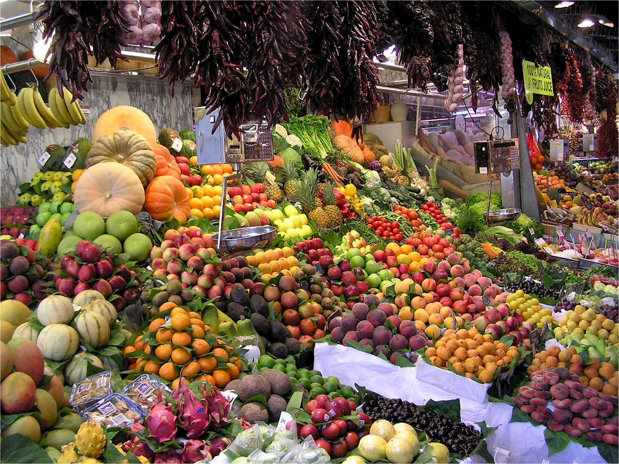 Farmers market photo