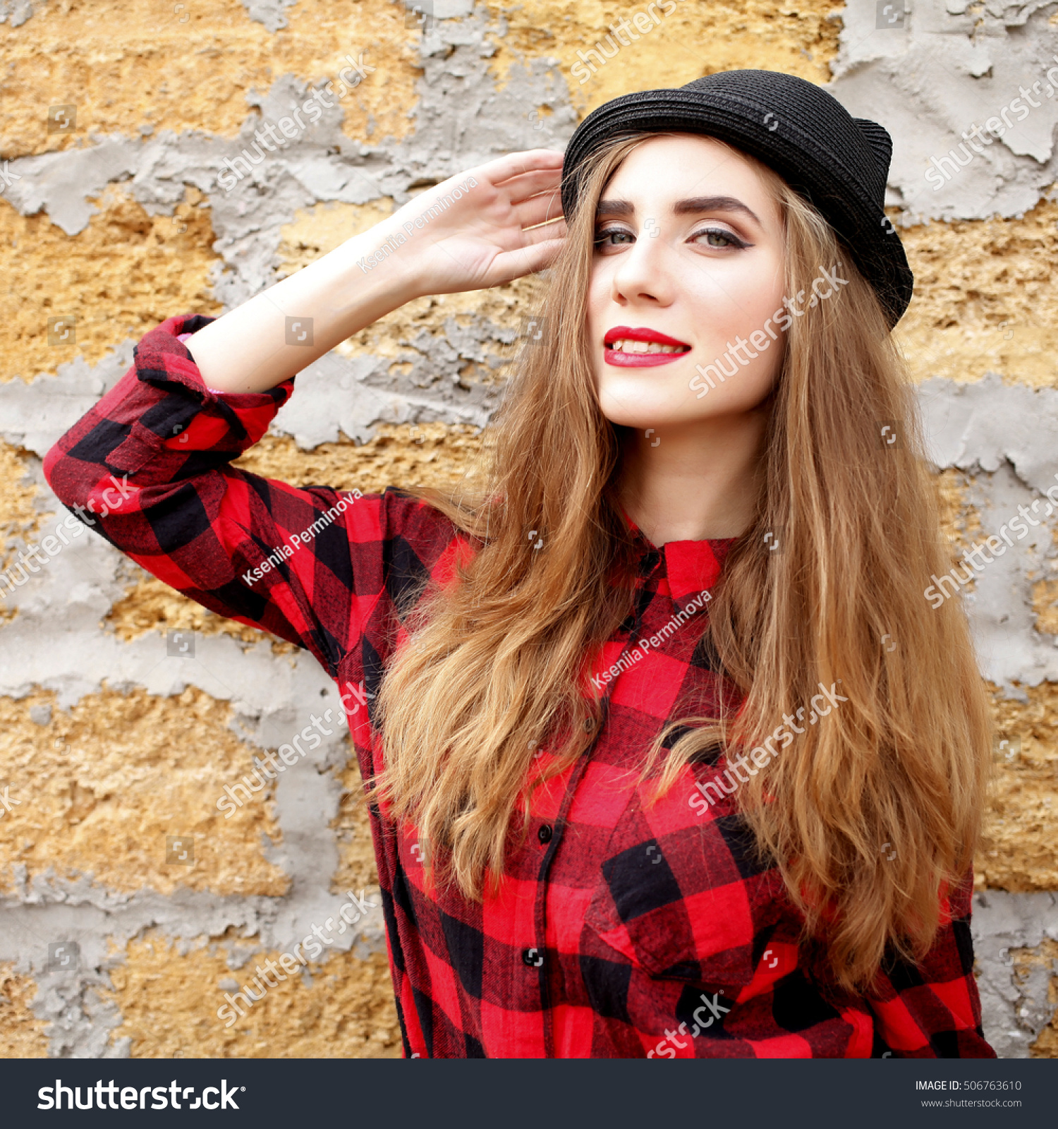 Young Hipster Girl Red Plaid Shirt Stock Photo 506763610 - Shutterstock