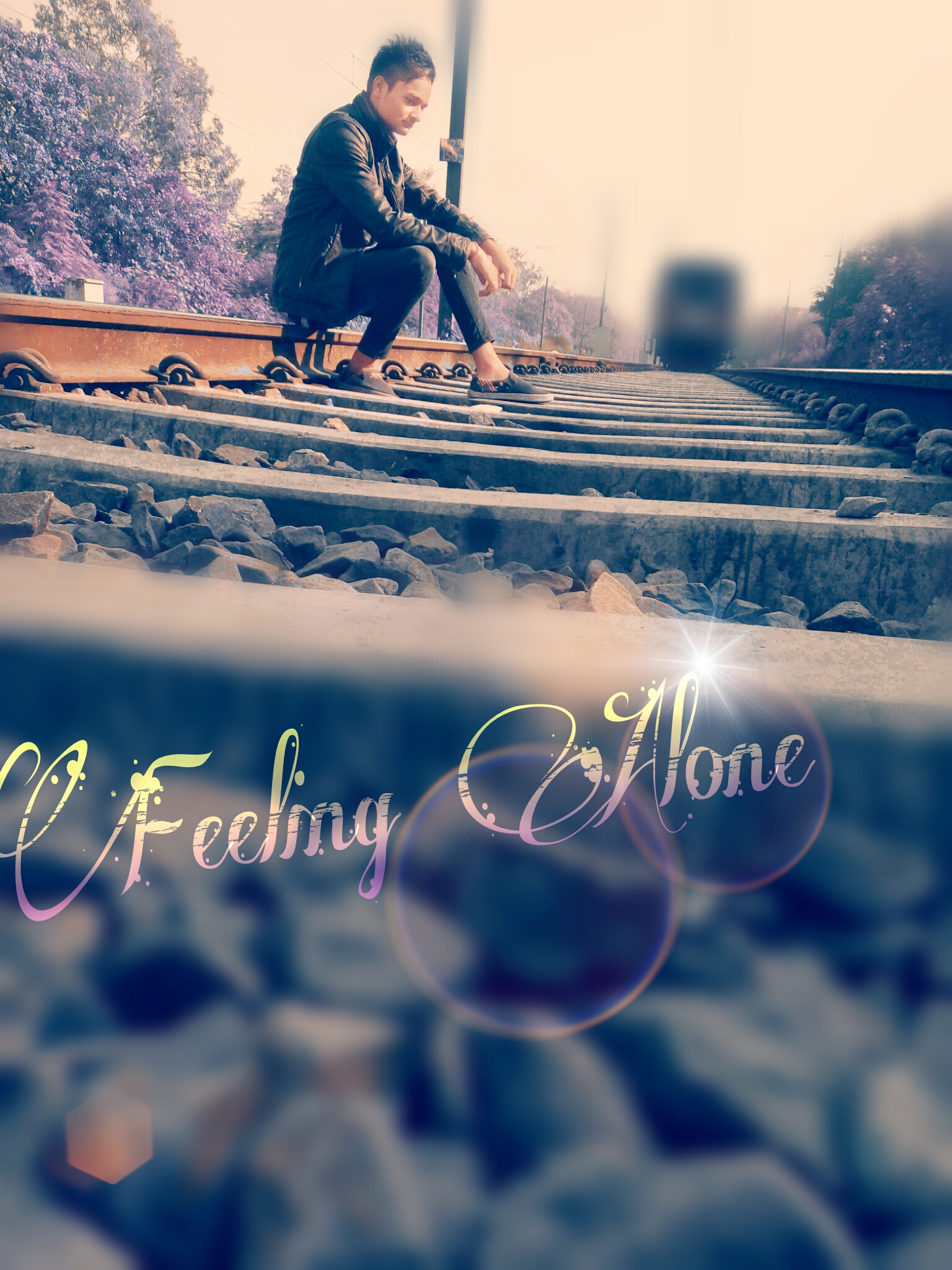 feeling-alone-on-railway-track-of-okhla – Hacks Of Victory
