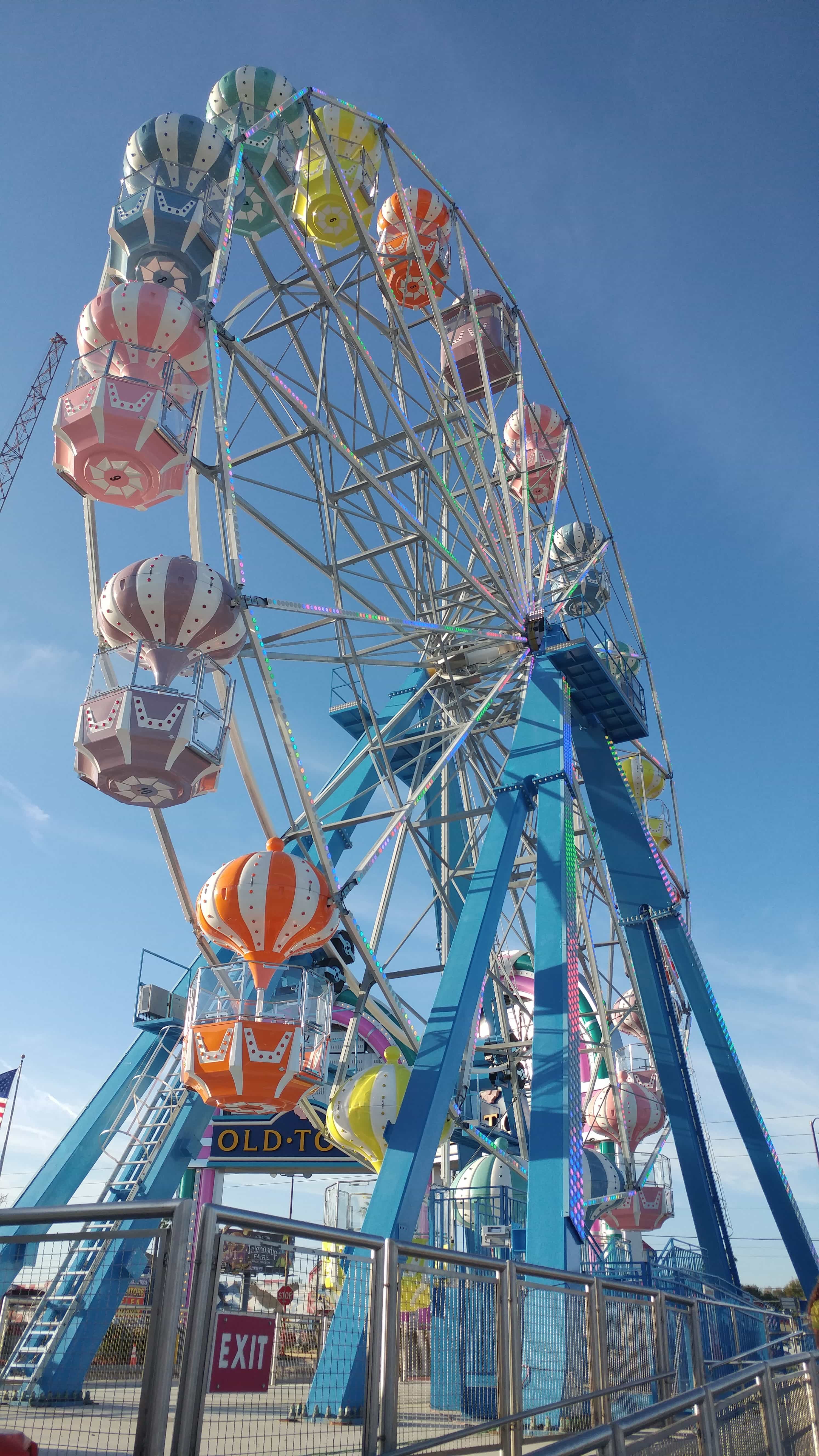 Ferris Wheel | Fun Spot America