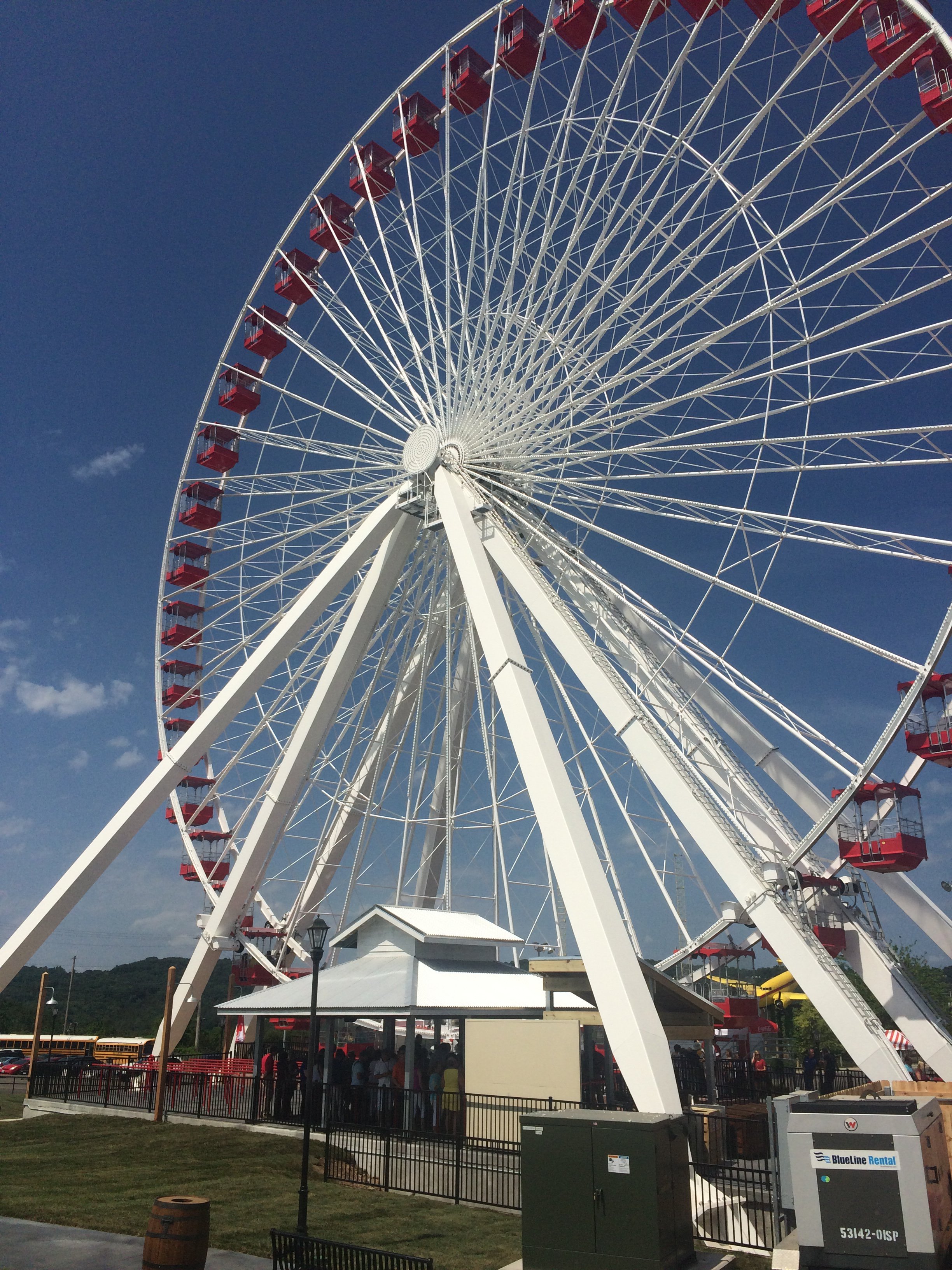 Branson Ferris Wheel Opens
