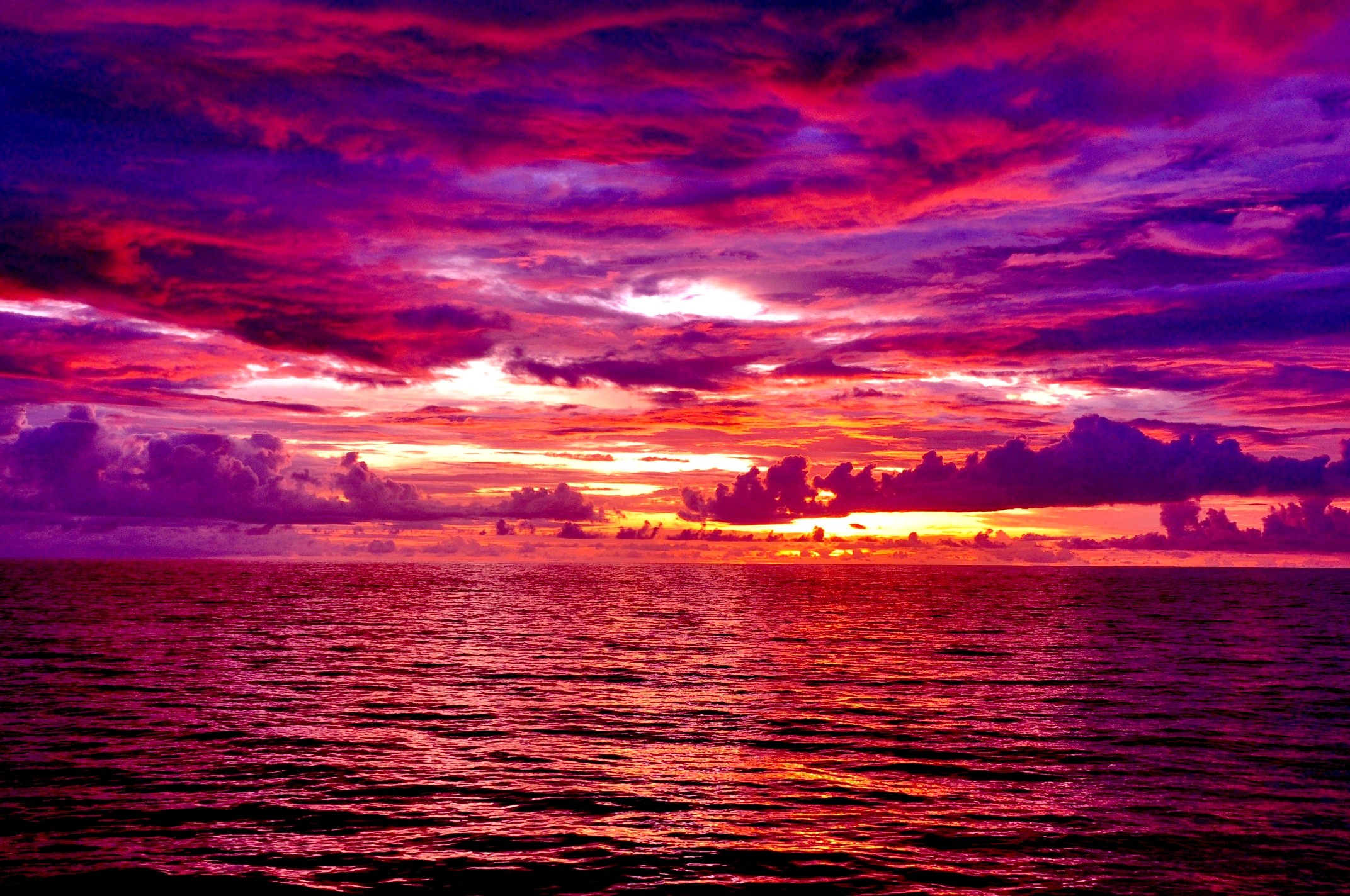 Sunsets: FIERY SUNSET Horizon Clouds Colors Nature Best Wallpapers ...