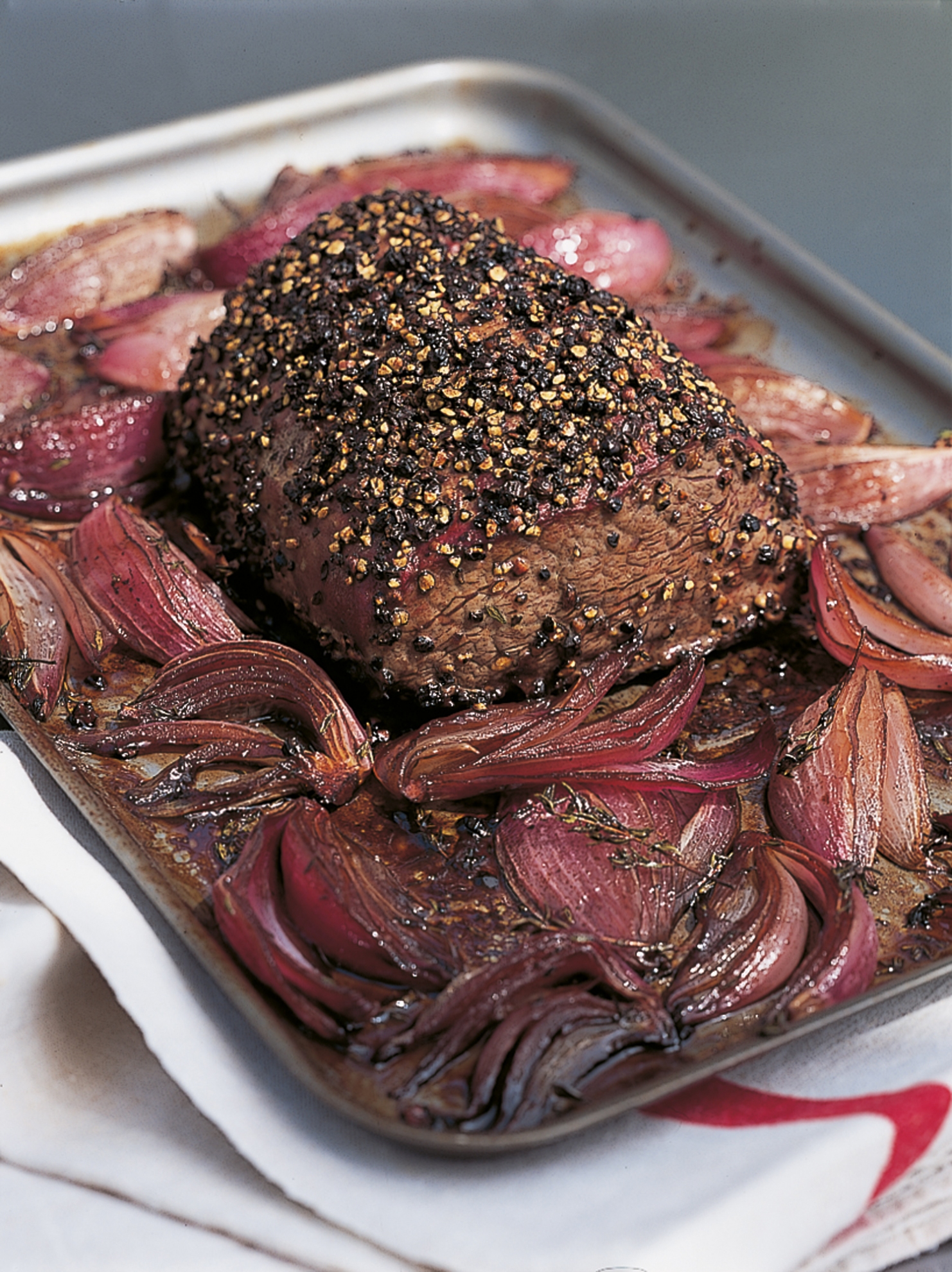 Pepper-Crusted Fillet of Beef with Roasted Balsamic Onions and Thyme ...