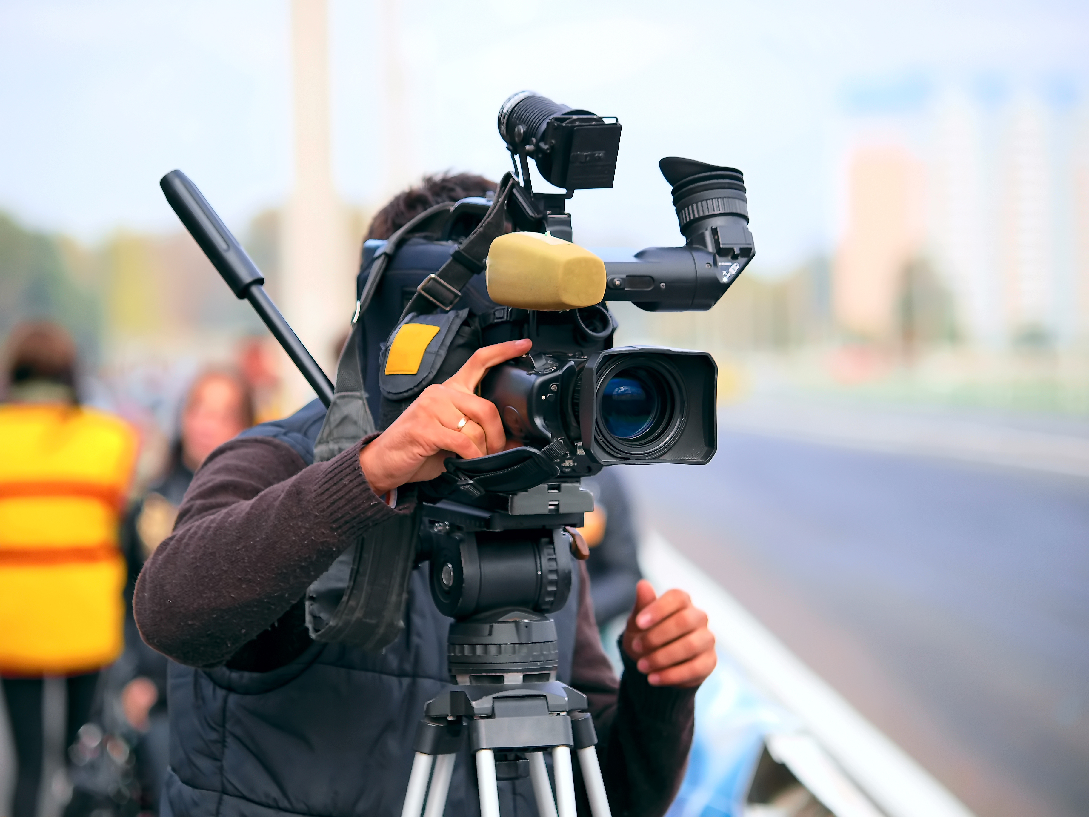 URGENT CALL FOR CREW MEMBERS TO WORK ON SHORT FILM SHOOTING IN BRADFORD