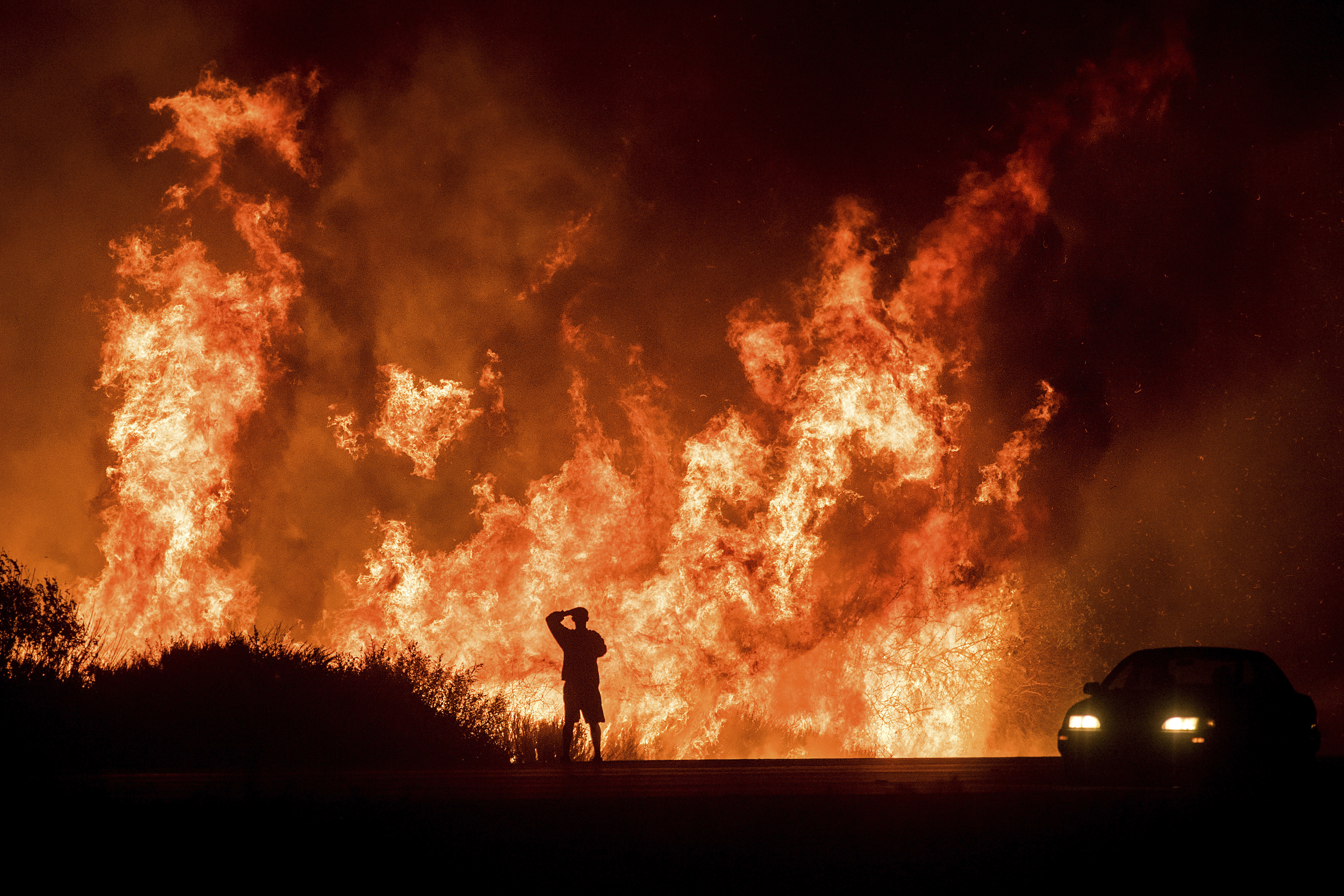 Massive Thomas Fire grows to 5th largest in California history