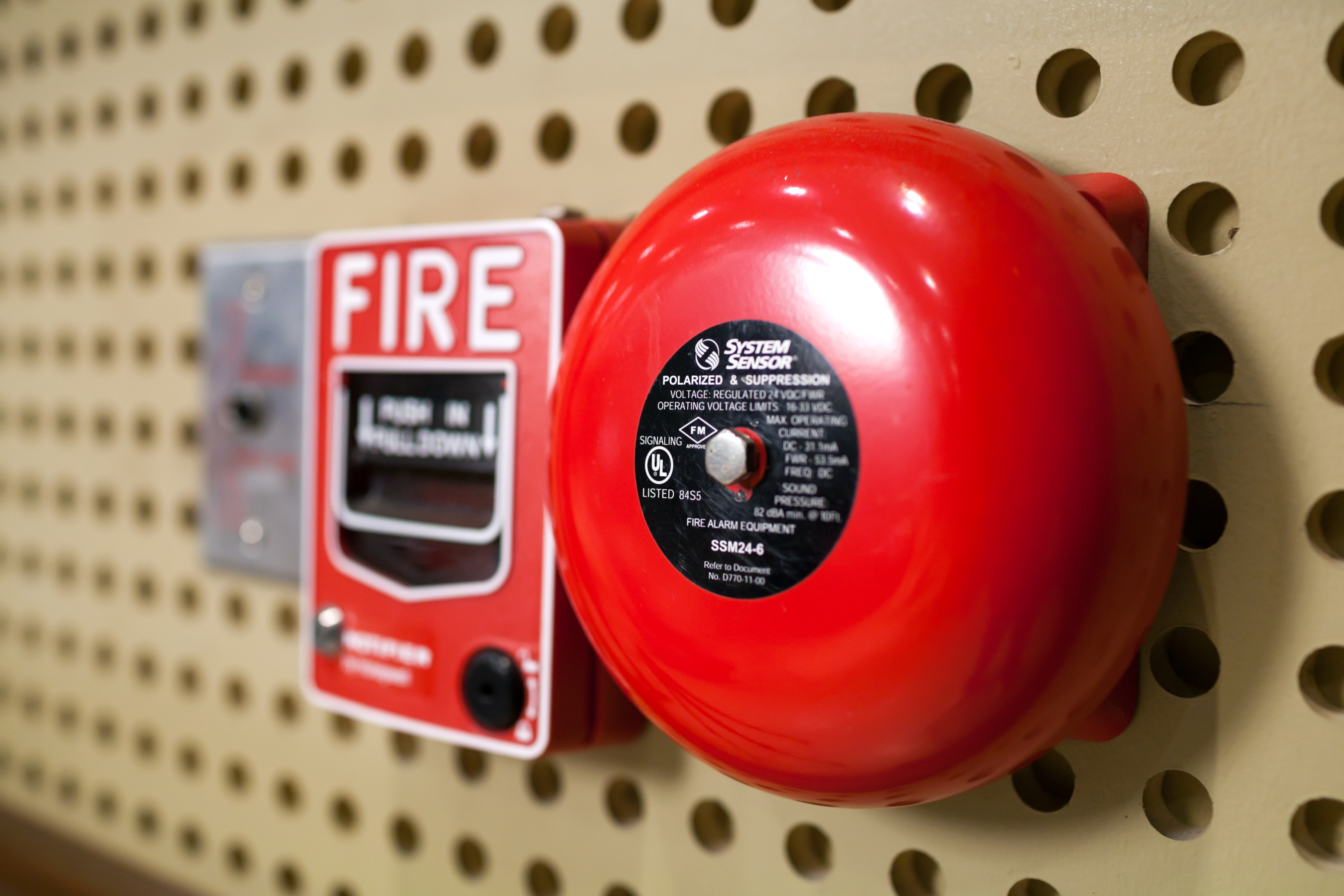How Do Fire Detection Systems Work? - Welcome to B Safe Security