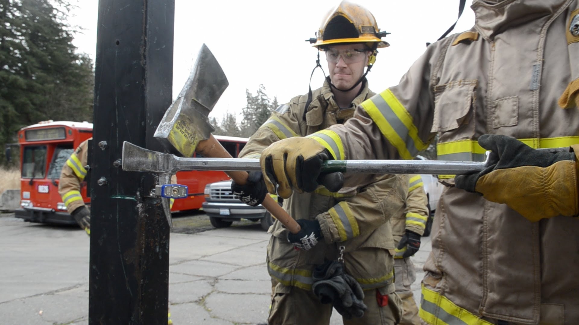 Firefighter forcible entry training - YouTube