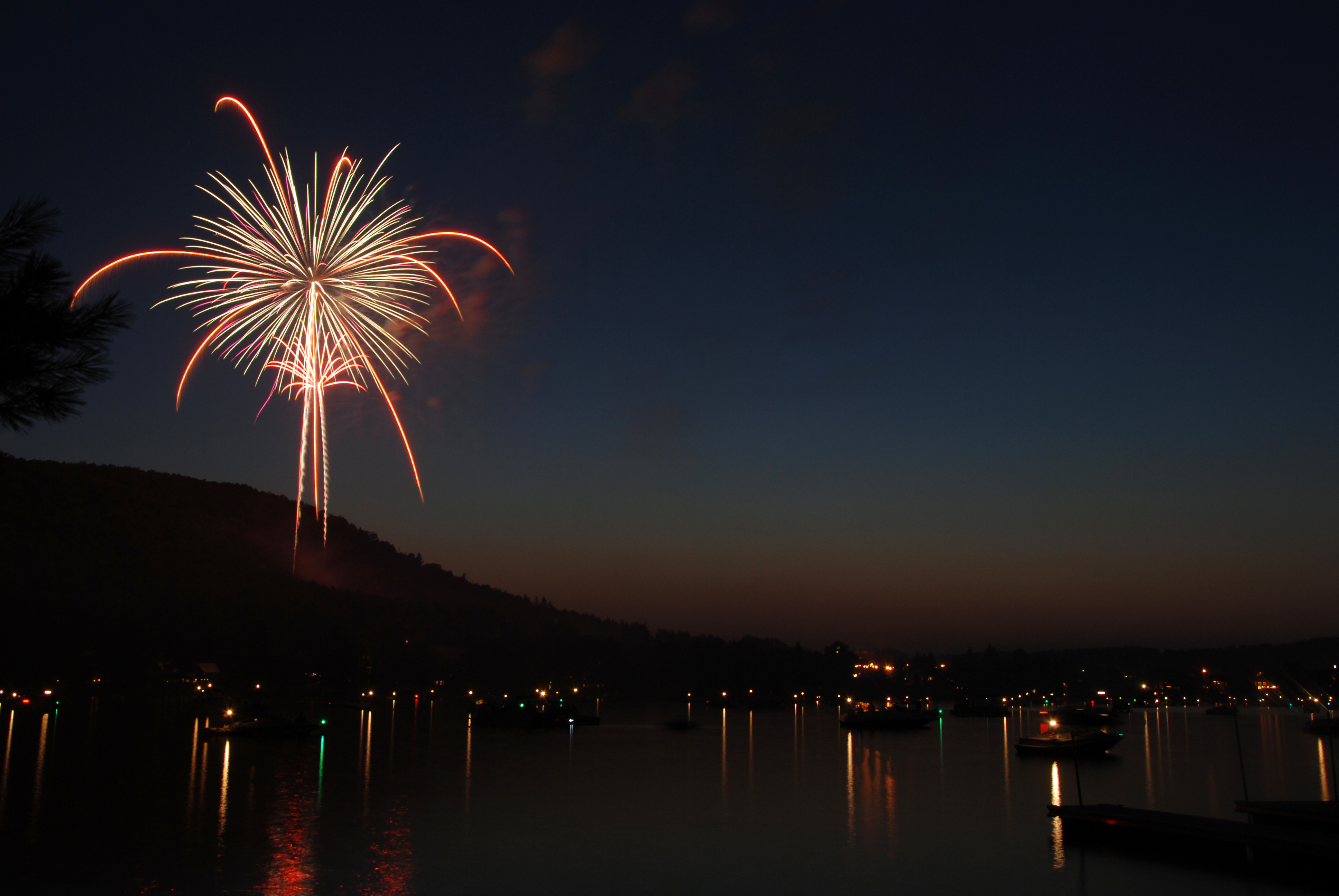 Fire on the Mountain Fireworks Display - Garrett County Chamber of ...