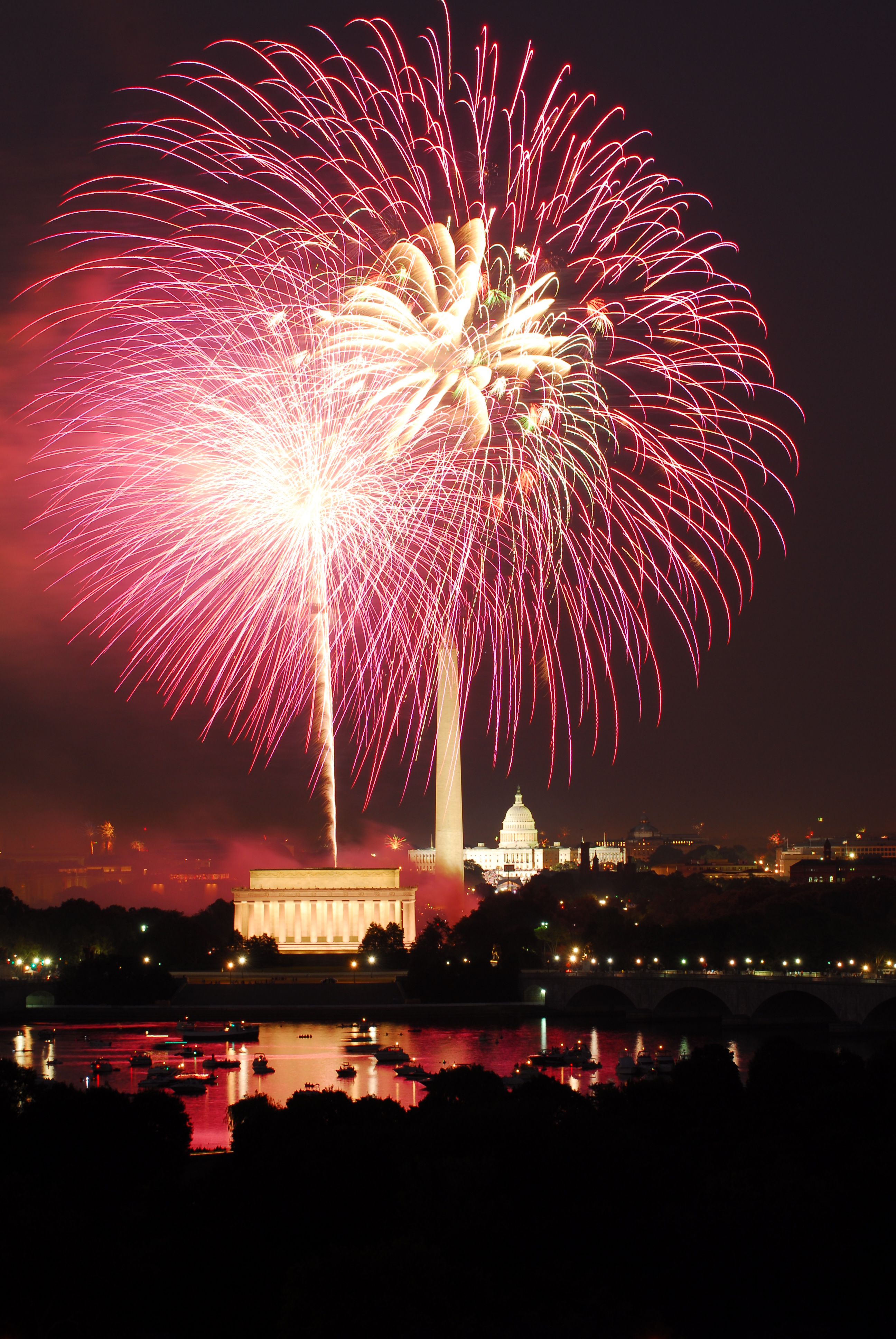 Fireworks - National Mall Fourth of July Celebration (U.S. National ...