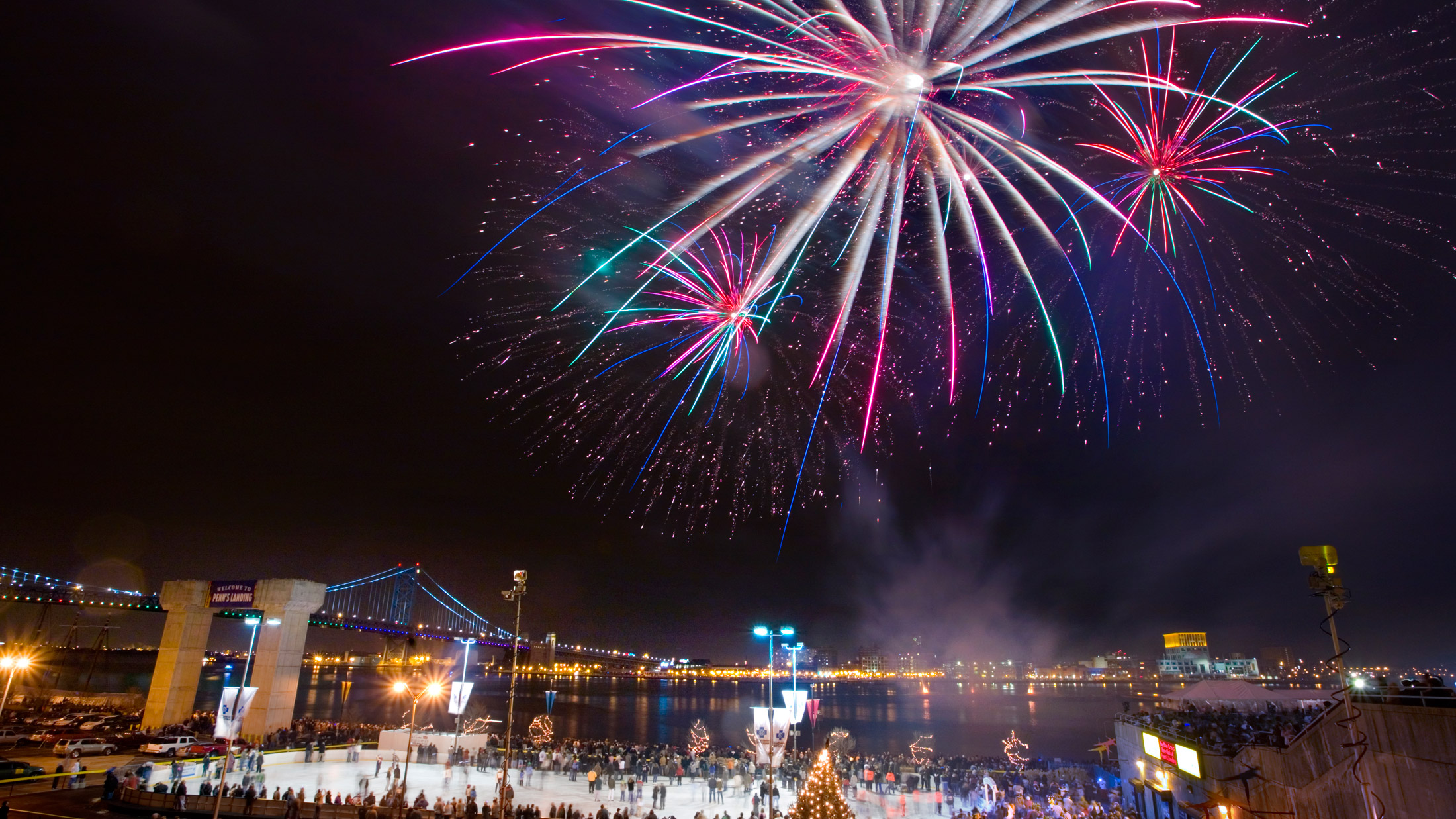 New Year's Eve Fireworks In Philadelphia for 2018/2019 — Visit ...