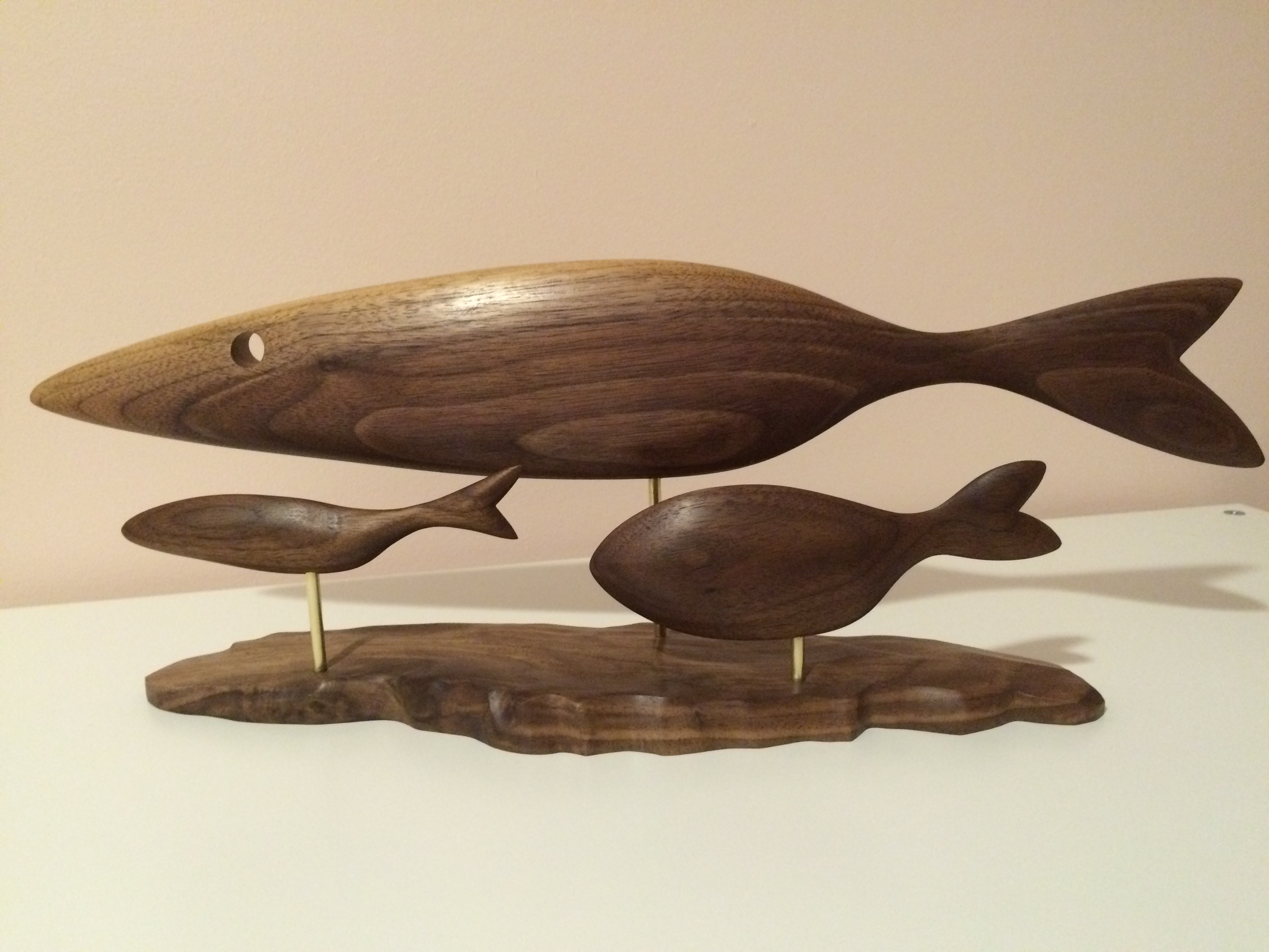 Walnut Fish Sculpture – Makers Care