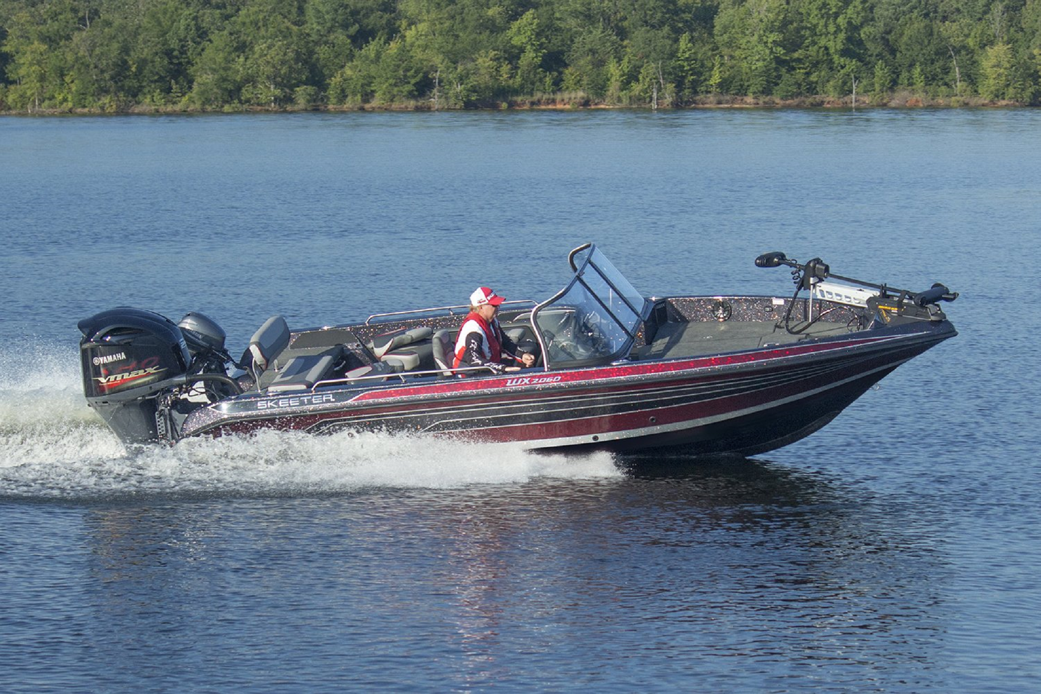 A Look at the Skeeter WX2060 Fishing Boat - BEST OF BOATING