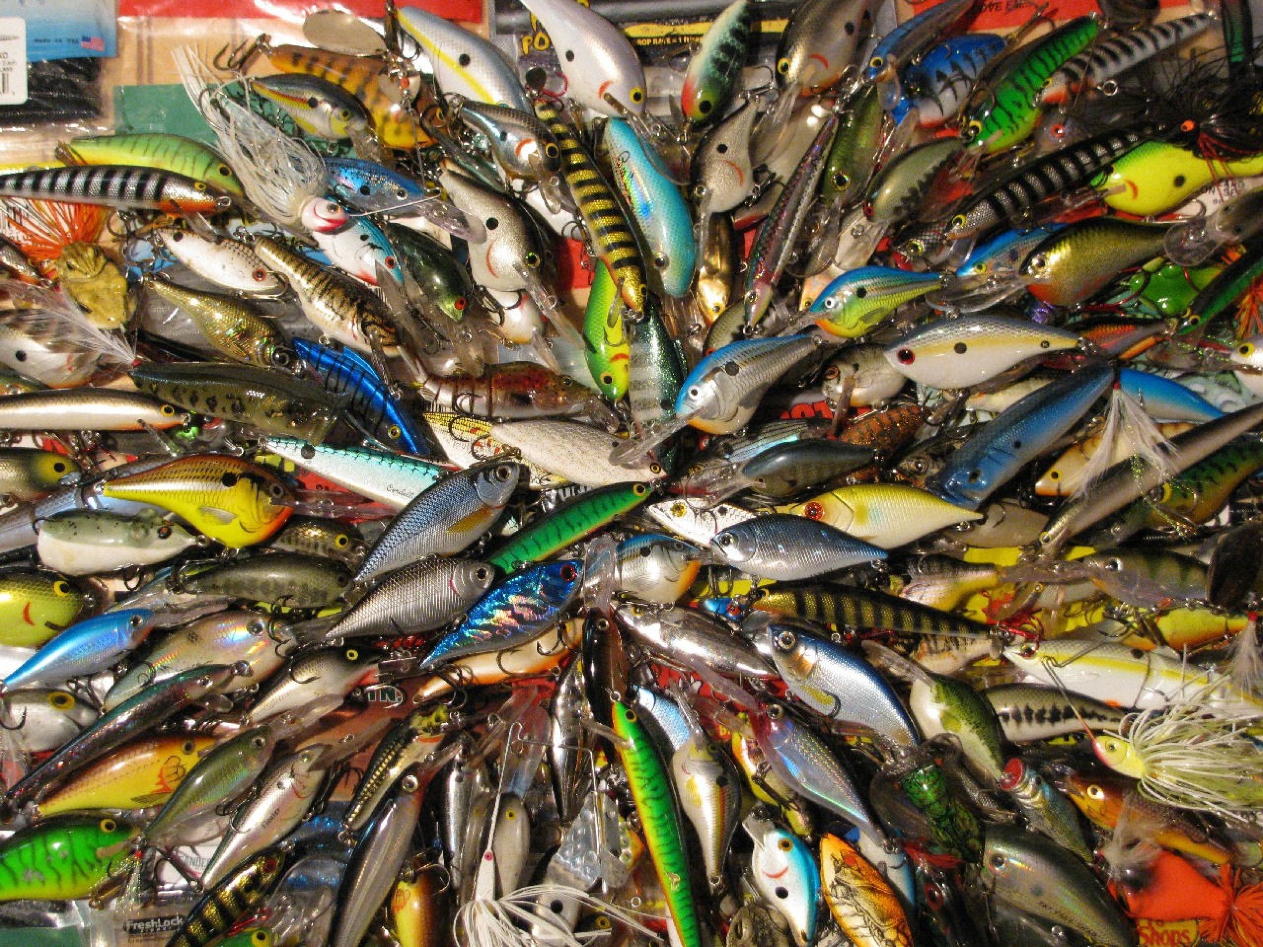 fishing lure computer wallpaper | ... fishing vivid colors lure ...