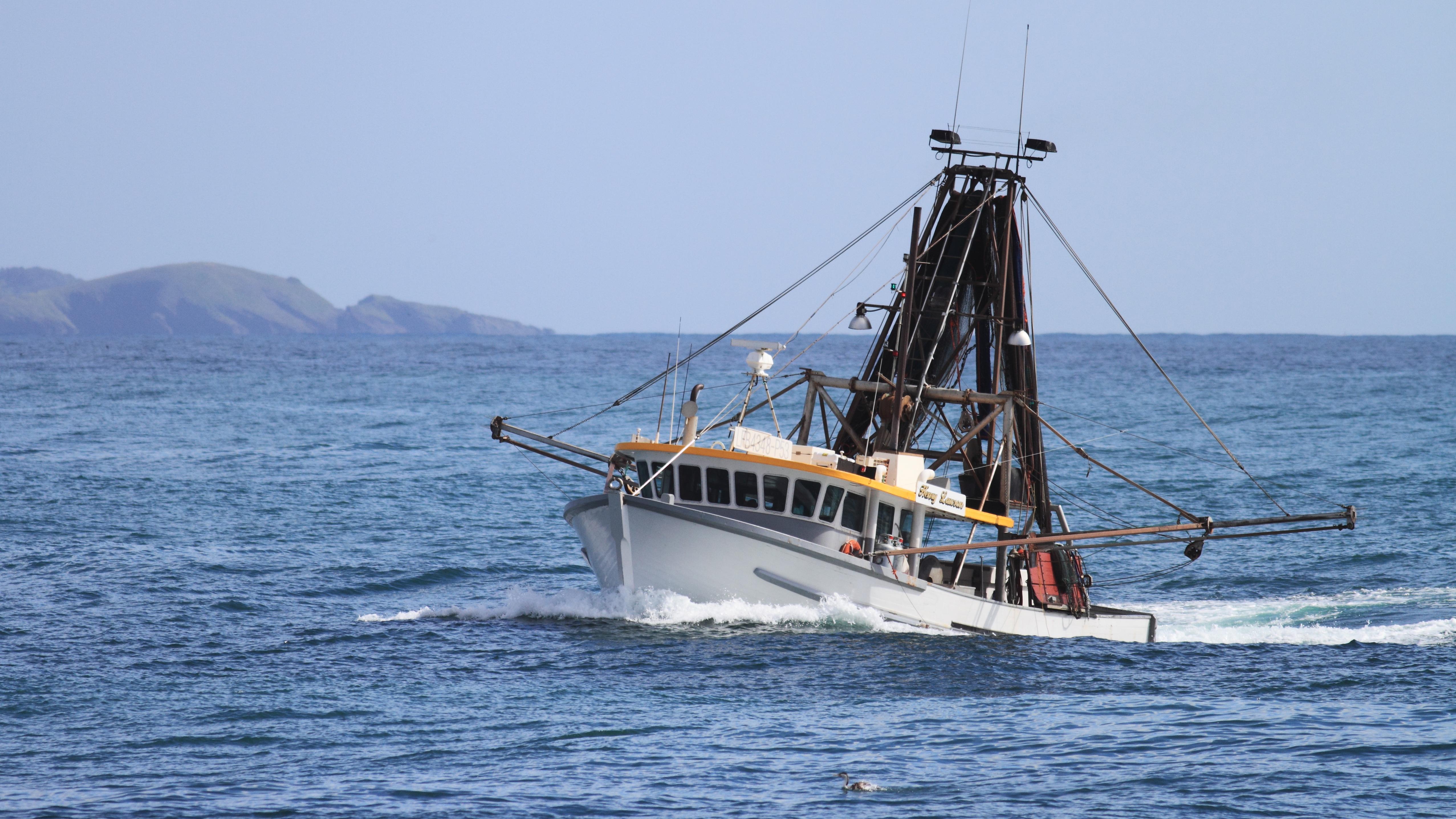 Fishing Trawler – The Henry Lawson | brettdolsenphotography