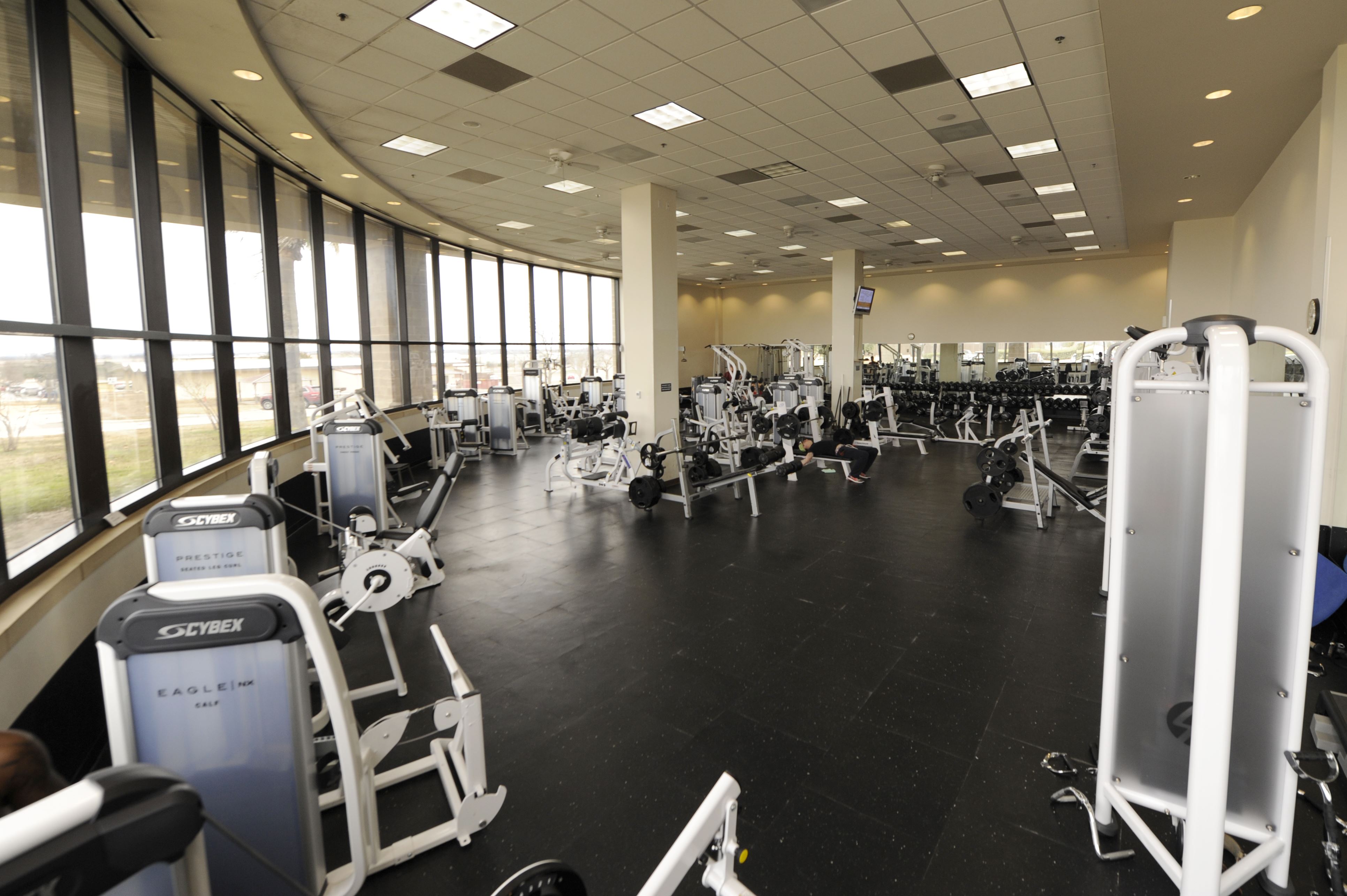 Losano Fitness Center looks to beef up its inventory > Laughlin Air ...