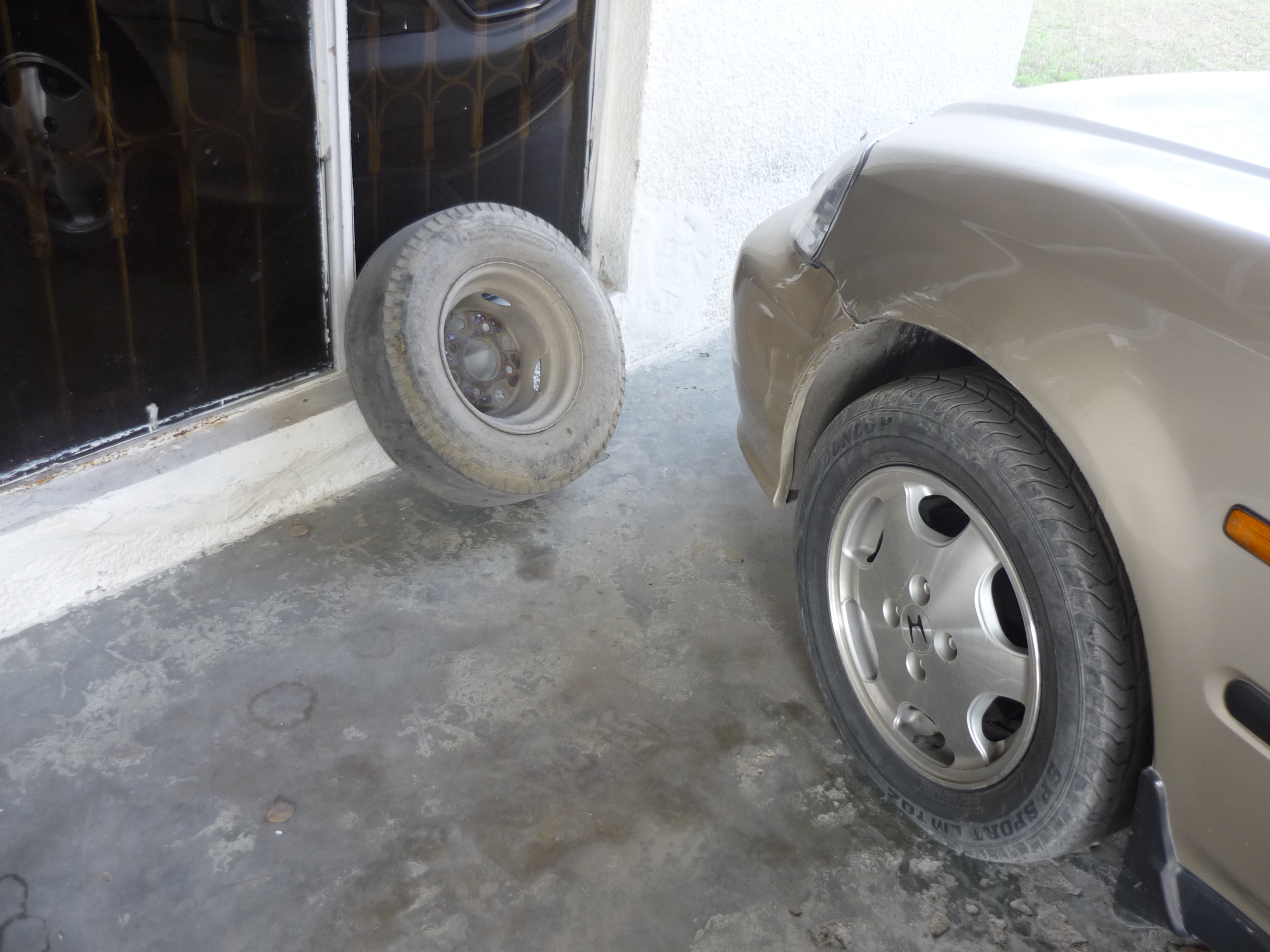Fix tire, 4wheel, Automobile, Car, Cars, HQ Photo