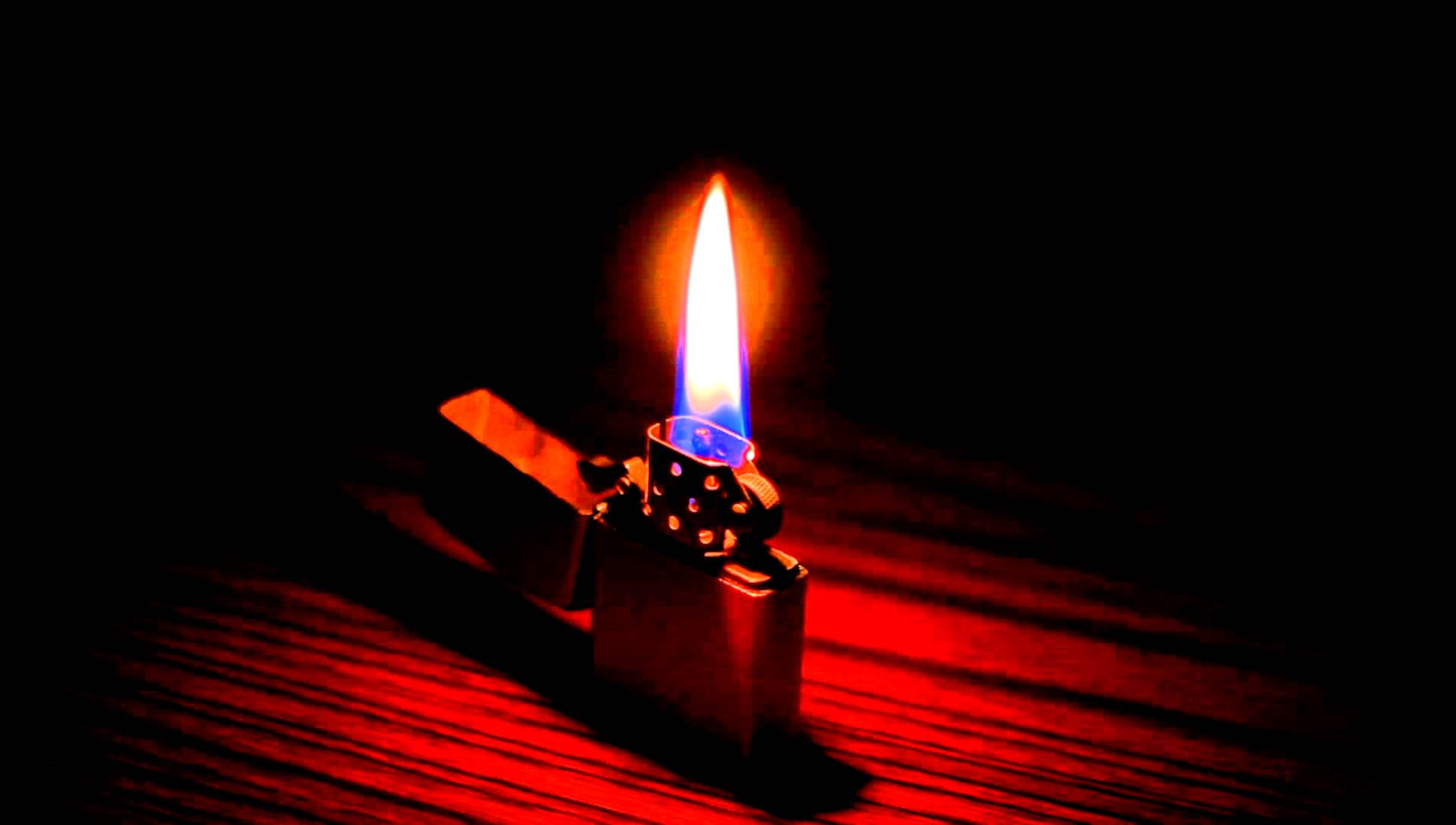 Zippo lighter flame - YouTube