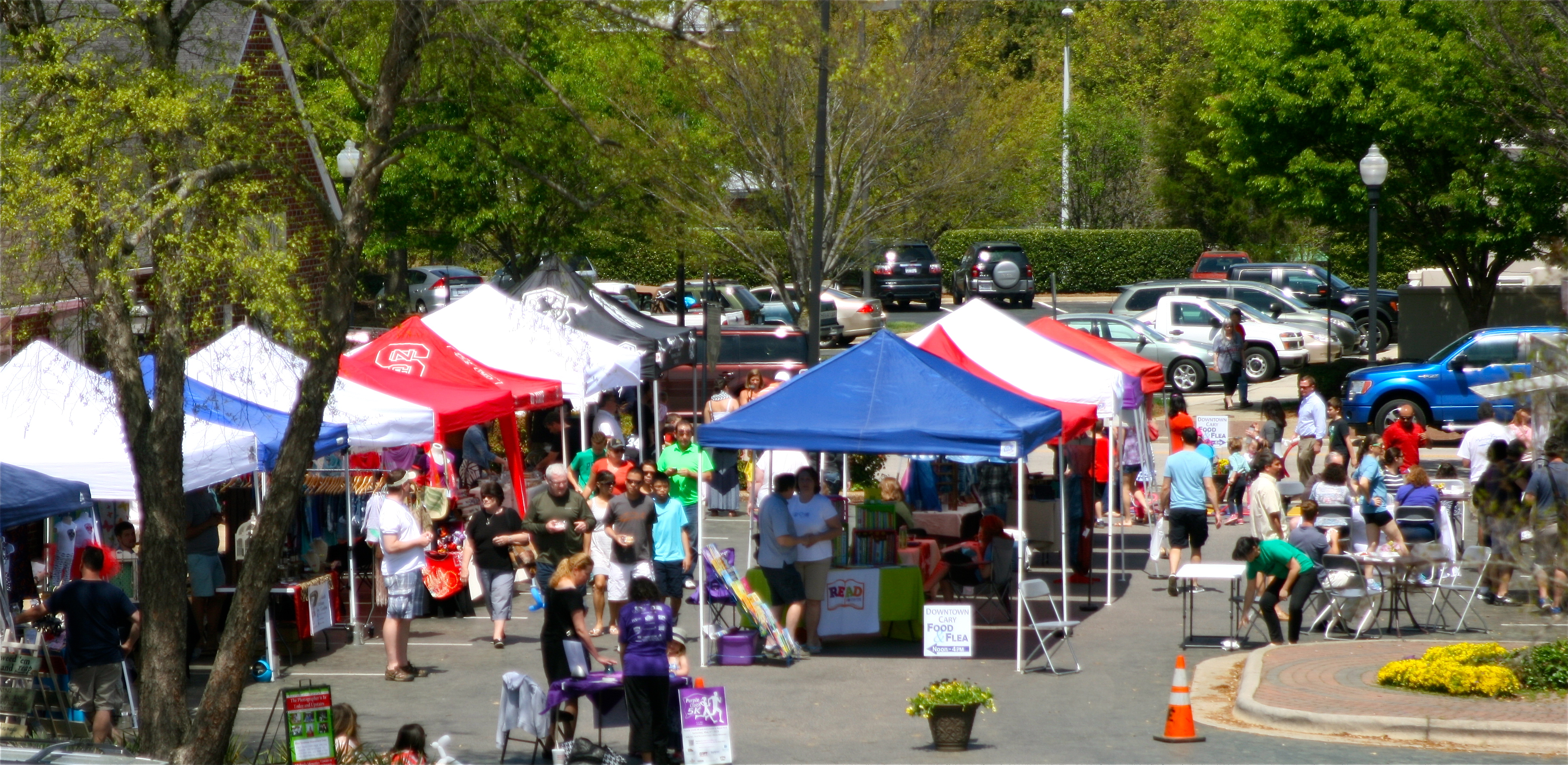 Downtown Cary Food & Flea – A Once A Month Market in Downtown Cary