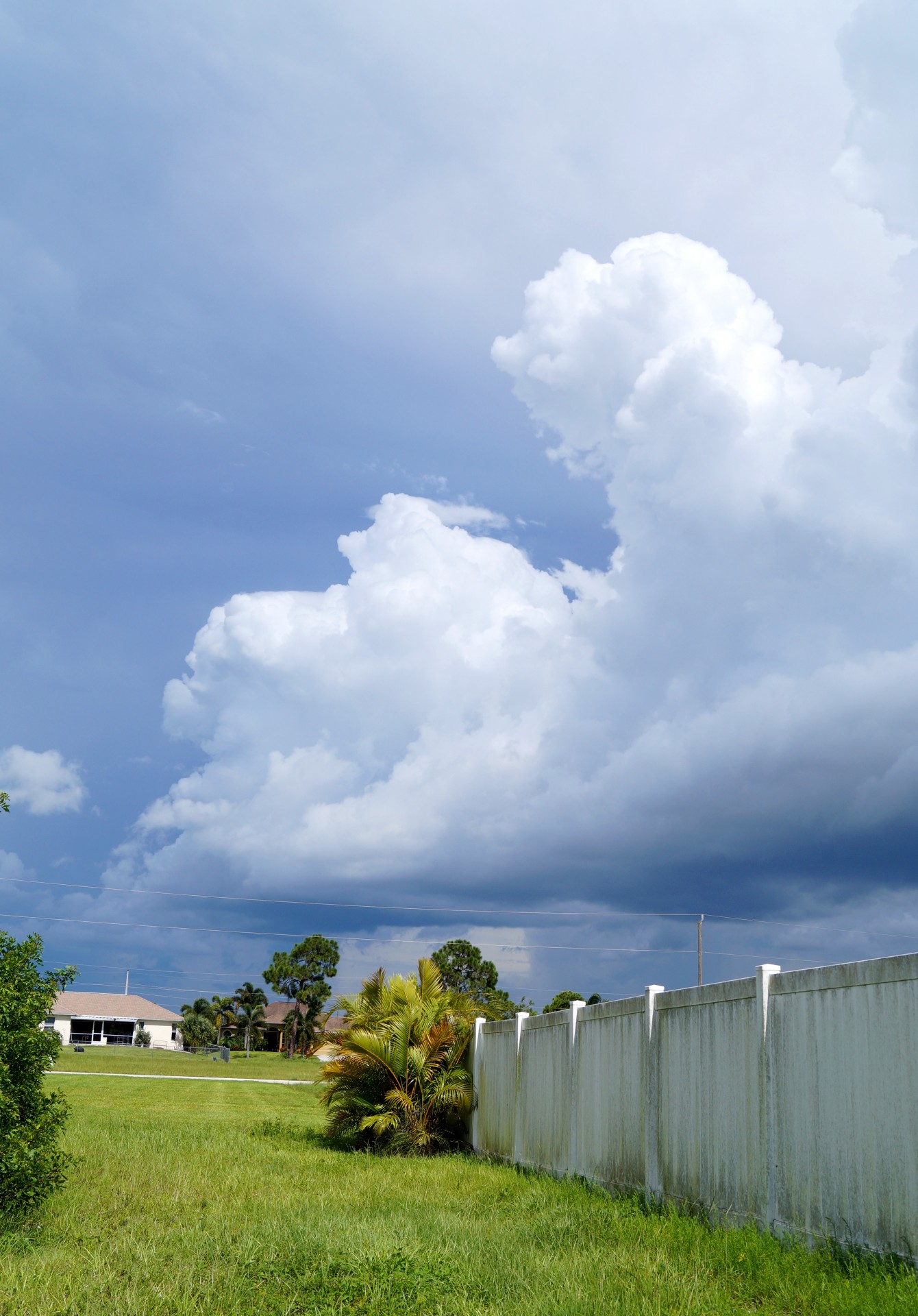 Florida Clouds Fence Free Stock Photo - Public Domain Pictures
