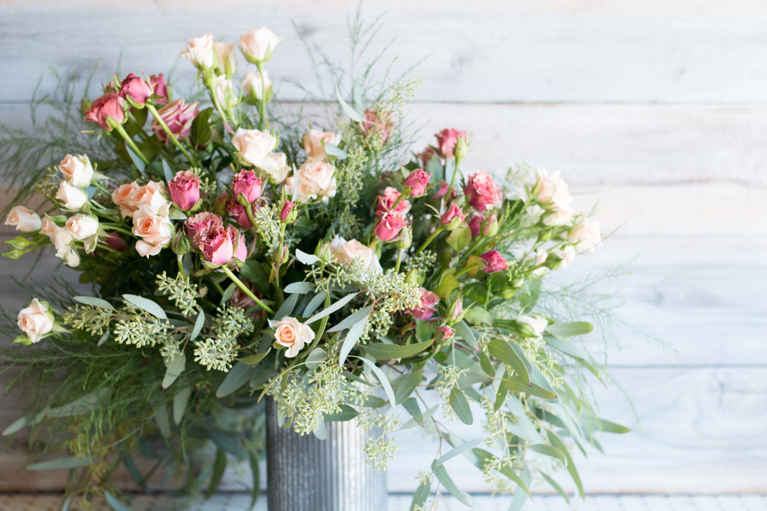 How To Arrange Flowers: 6 DIY Floral Arrangements | Architectural Digest