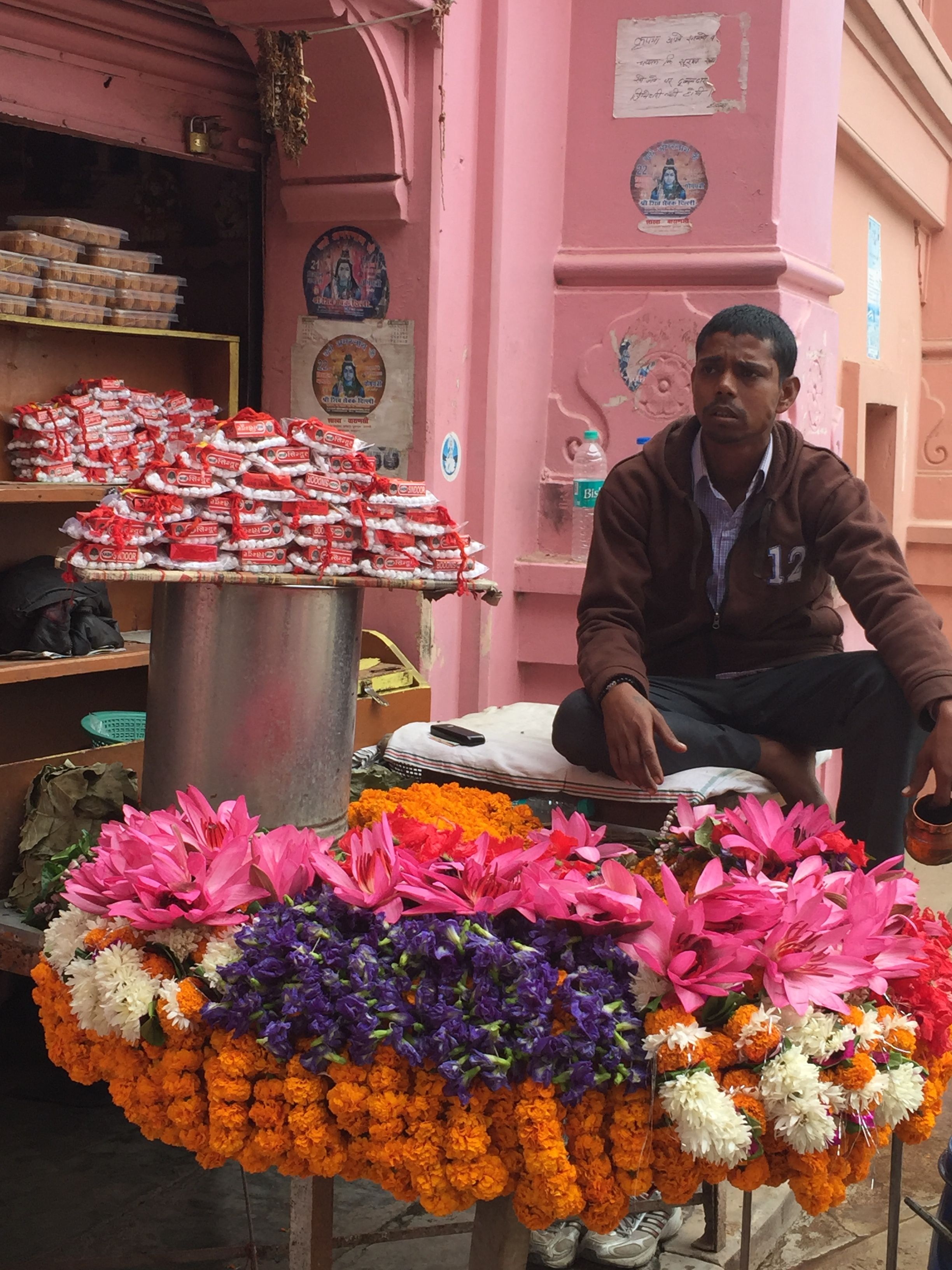 Whiffs of fresh flowers alight the air of #Varanasi. Here local a ...