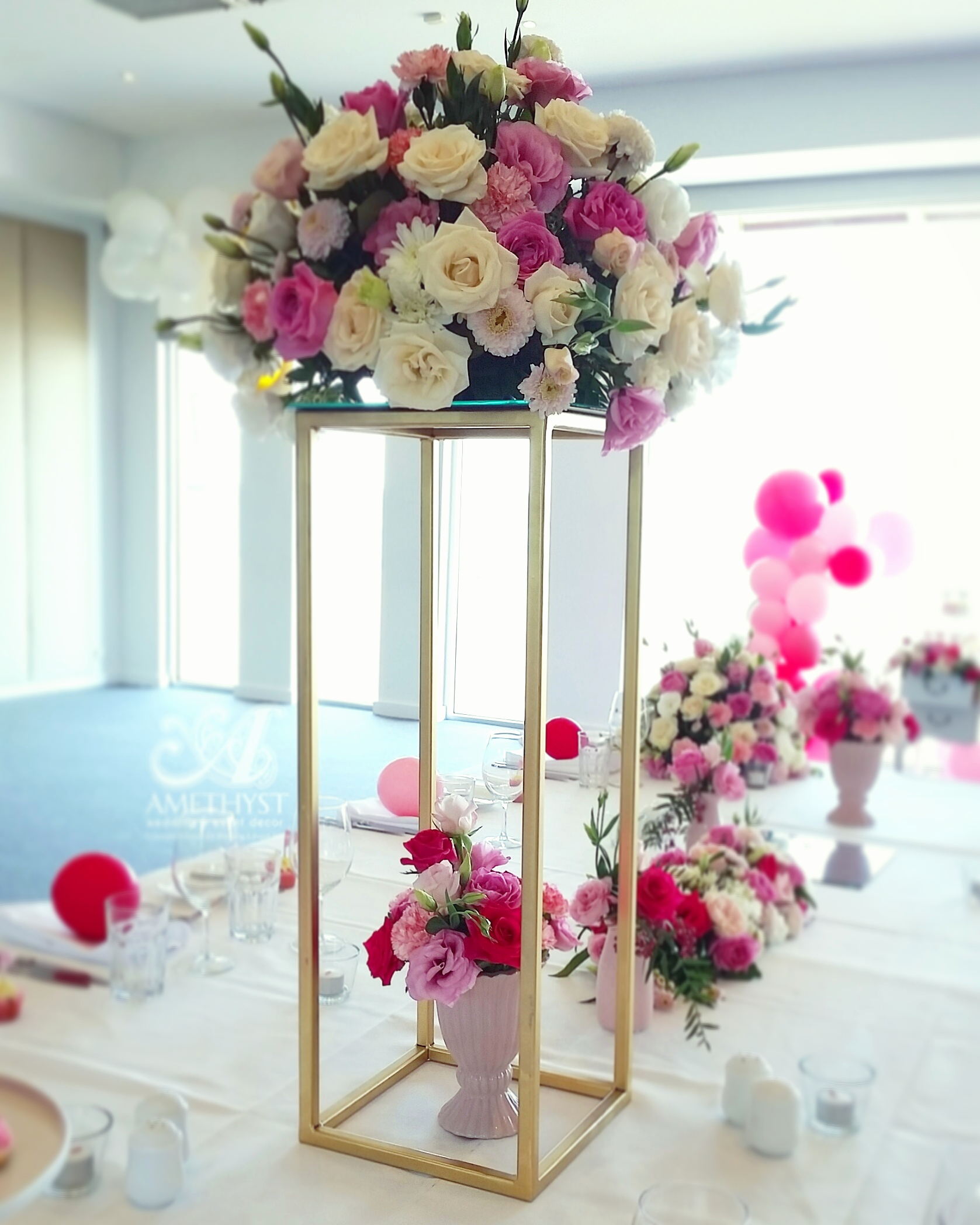 Square Gold Flower Stand Amethyst Wedding event Decor – Flowers for ...