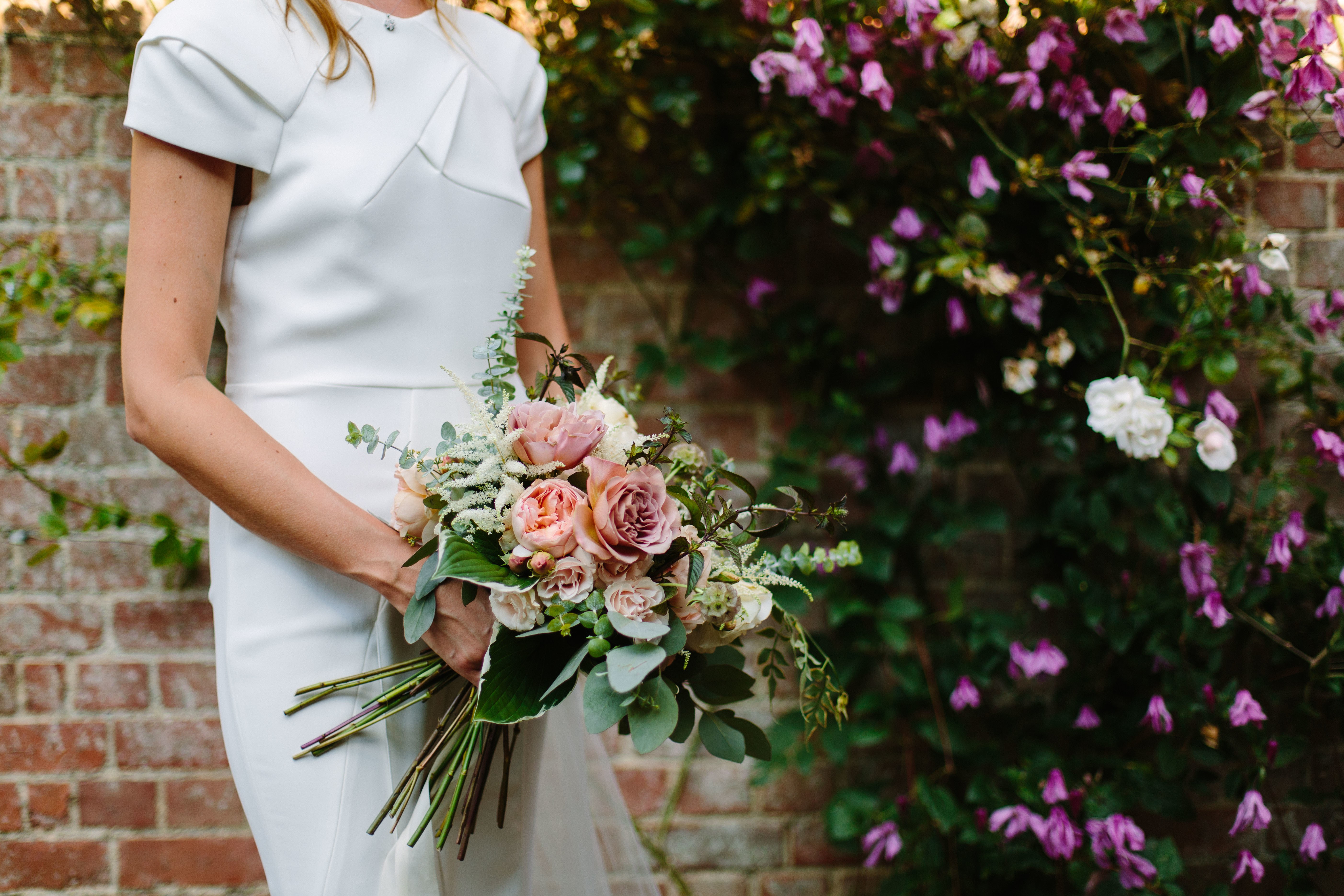 Wedding Flowers & Bouquet Ideas | Brides